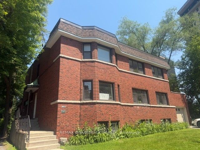 379 Stewart Street 2, Lower Town - Sandy Hill, ON K1N 6K9 photo 2