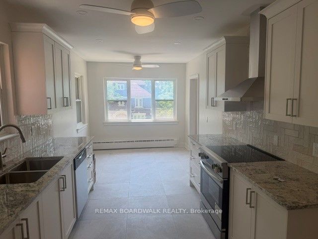 379 Stewart Street 2, Lower Town - Sandy Hill, ON K1N 6K9 photo 3