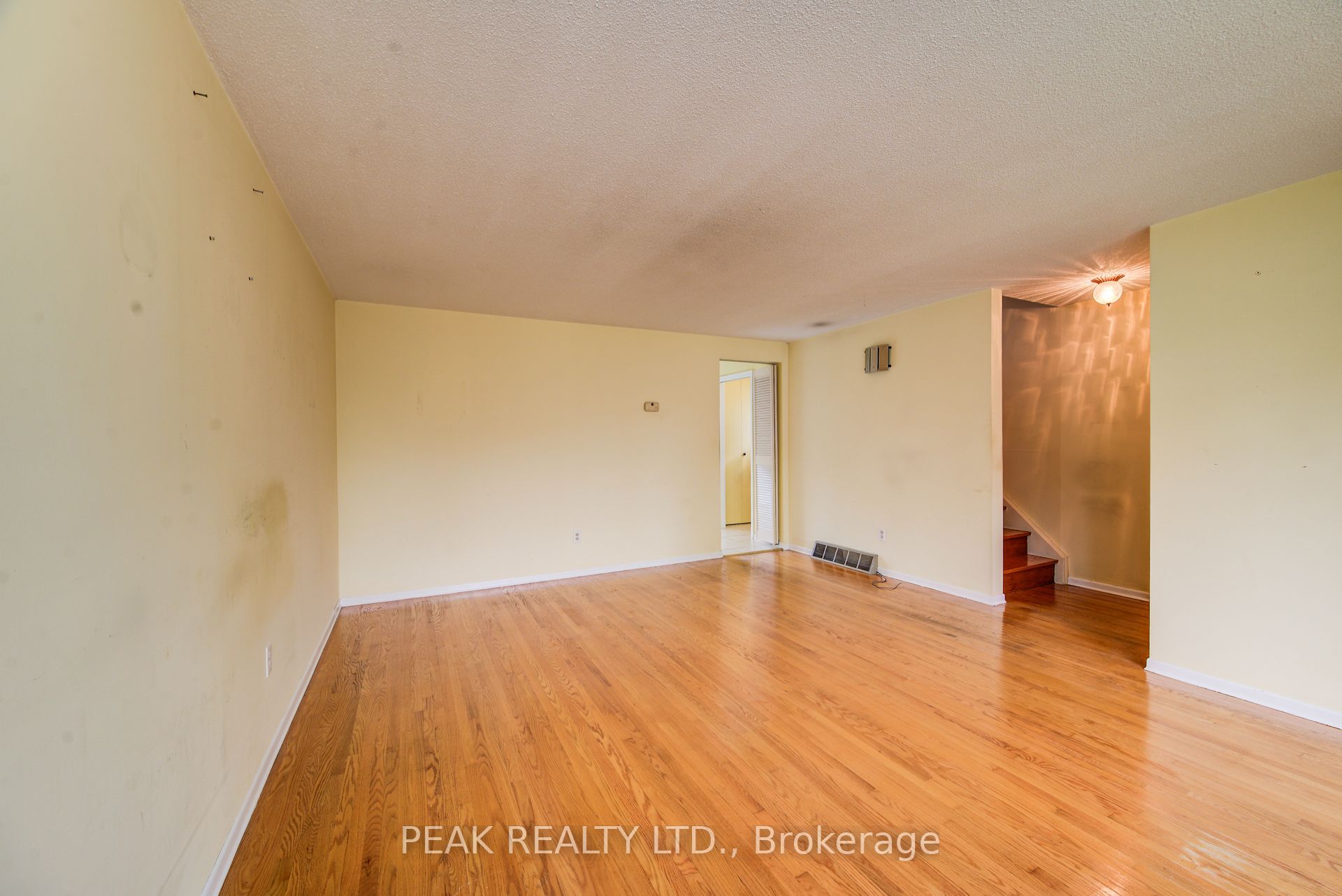 76 Pepperwood Crescent, Kitchener, ON N2A 2R3 photo 5