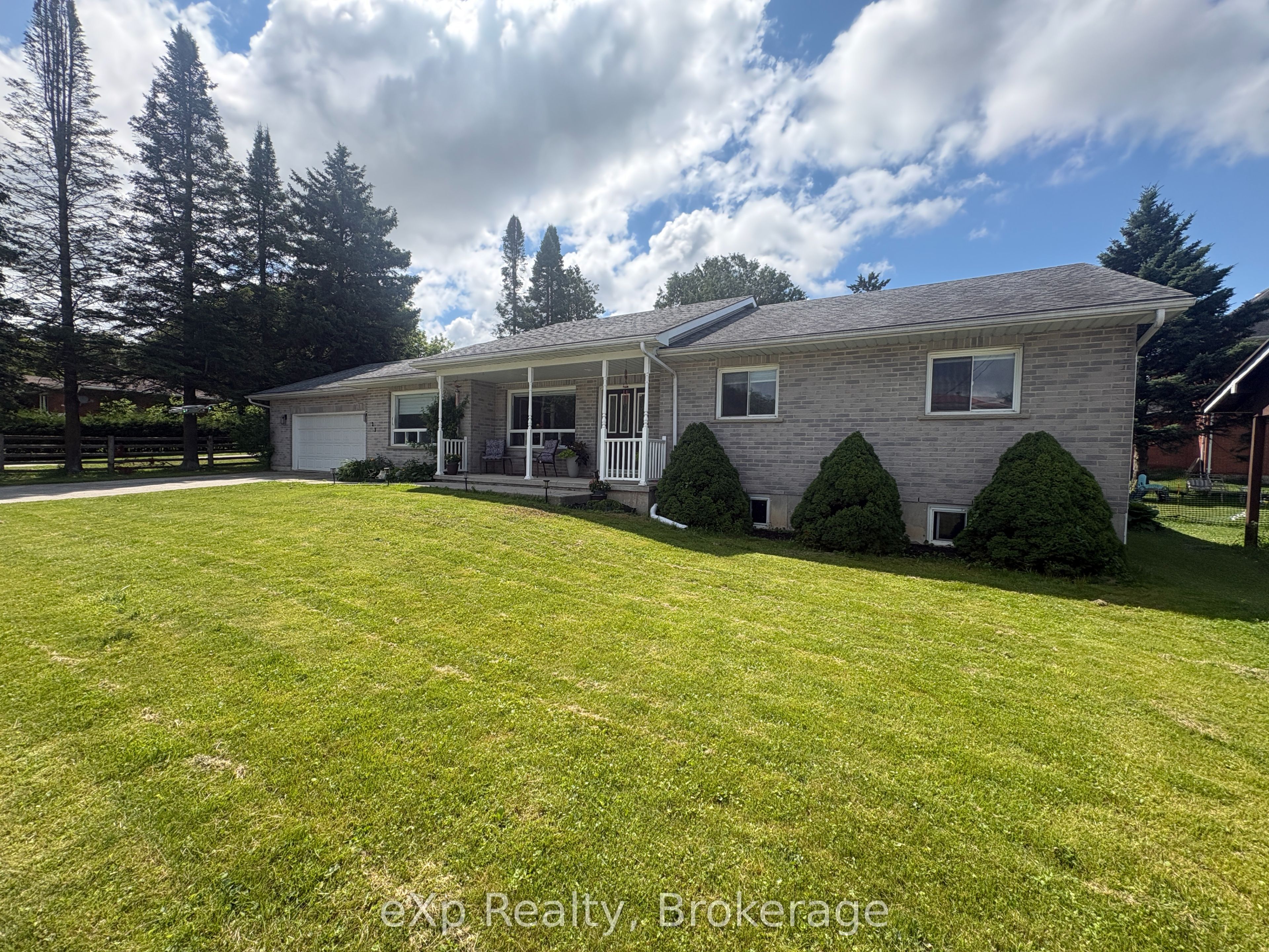 23 12th Street SE, Arran-Elderslie, ON N0G 1L0 photo 2