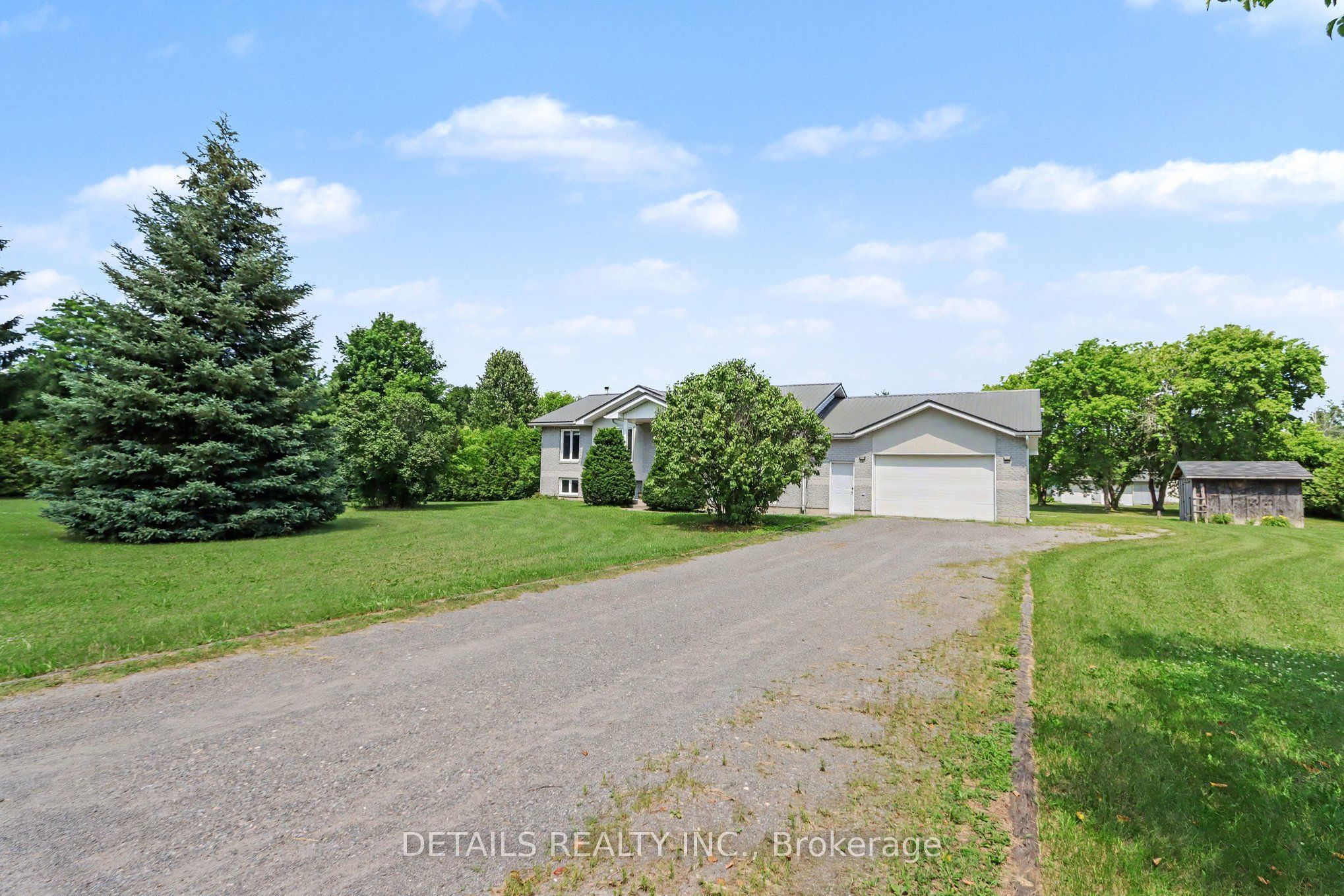 559 Main Street, North Grenville, ON K0G 1S0 photo 3