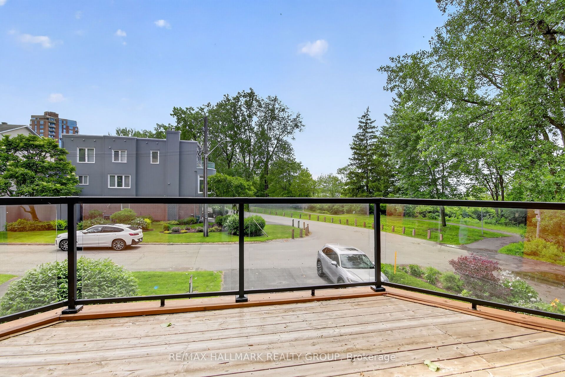 3 Birchdale Avenue D, Crystal Bay - Rocky Point - Bayshore, ON K2H 5A1 photo 3