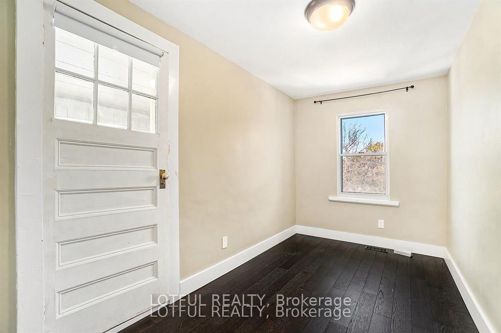 11 CHAMPAGNE Avenue S, Dows Lake - Civic Hospital and Area, ON K1S 4P1 photo 2