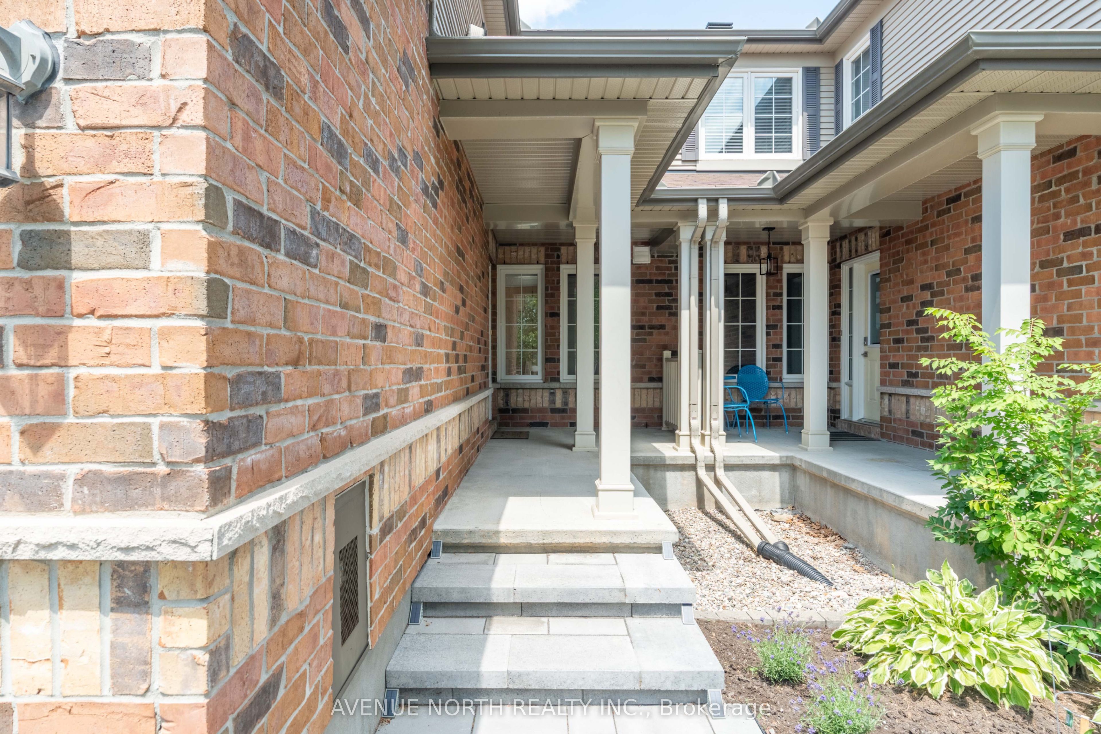 403 Heathrow Private, Stittsville - Munster - Richmond, ON K2S 0M9 photo 3