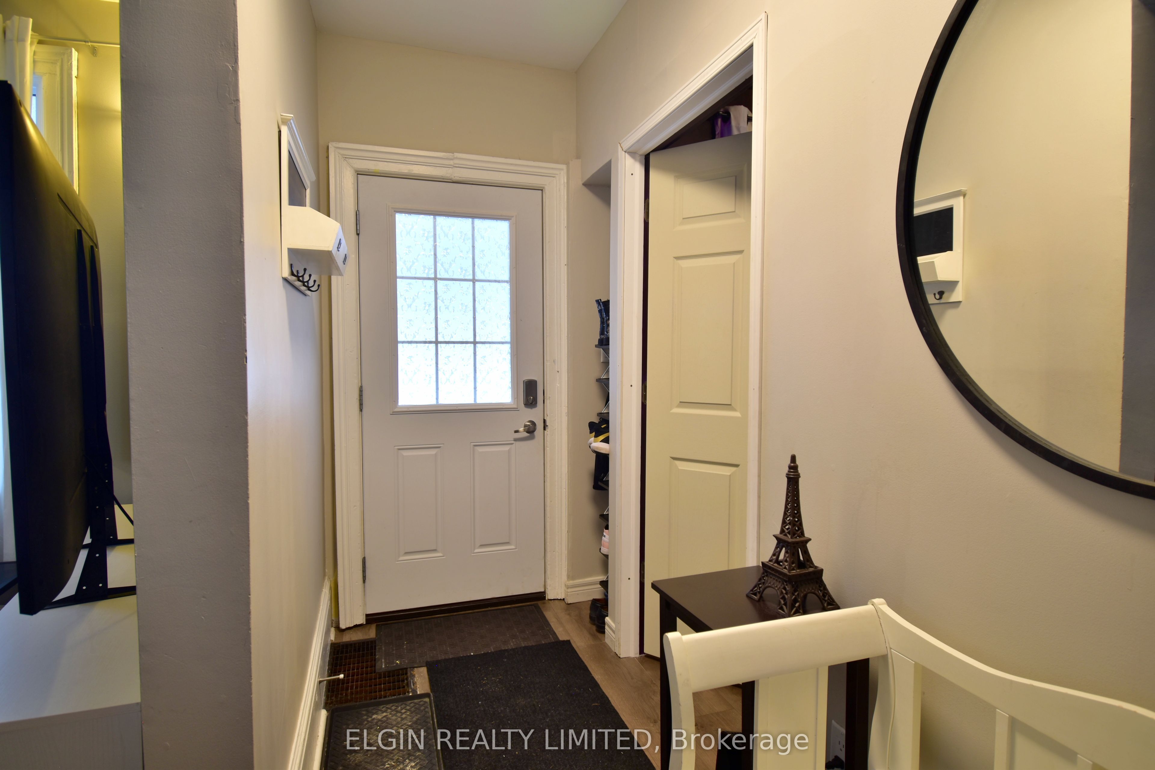 57 Scott Street, St. Thomas, ON N5P 1K7 photo 3