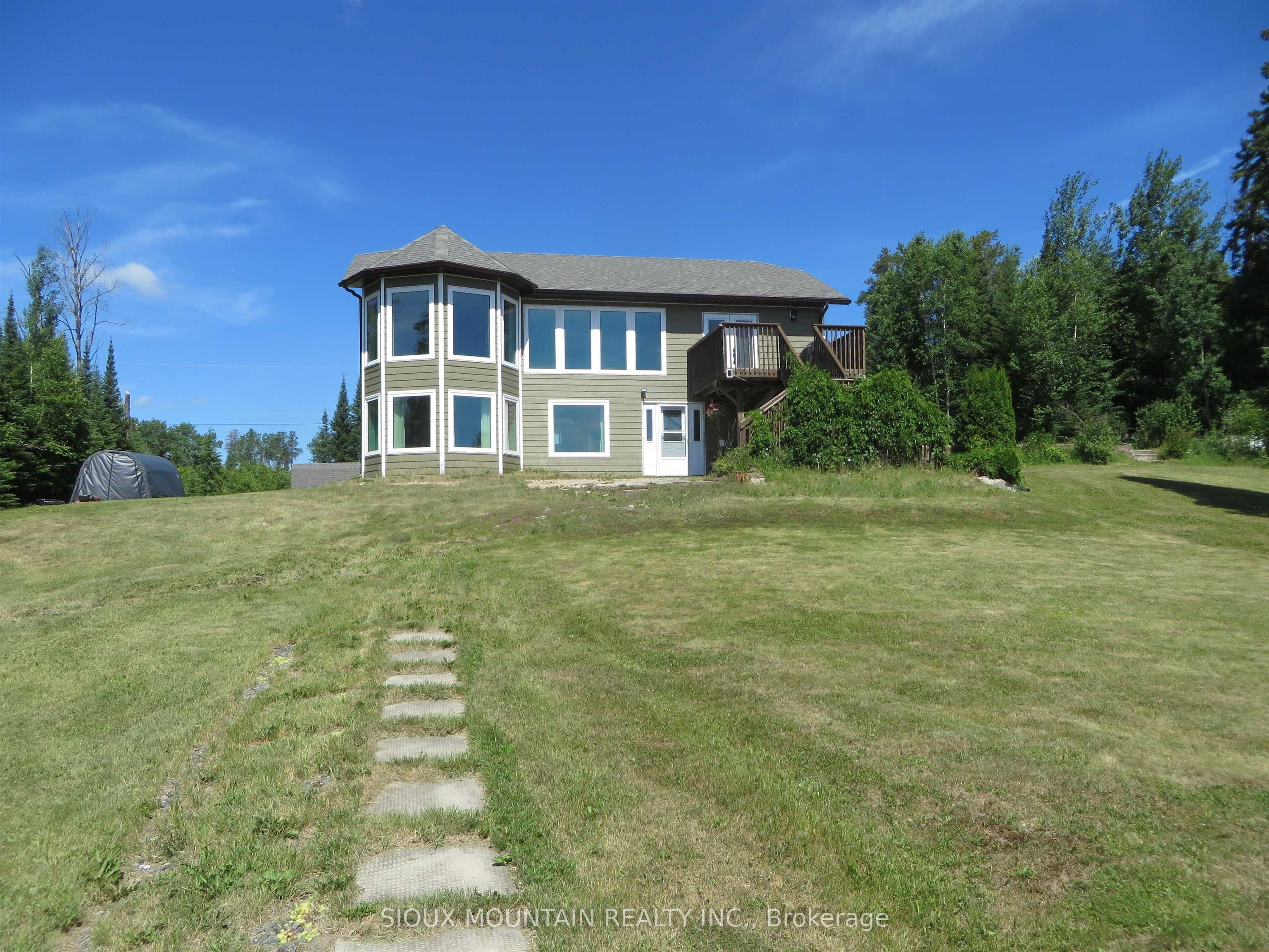 23 Friesen Blvd, Sioux Lookout, ON P8T 0A7