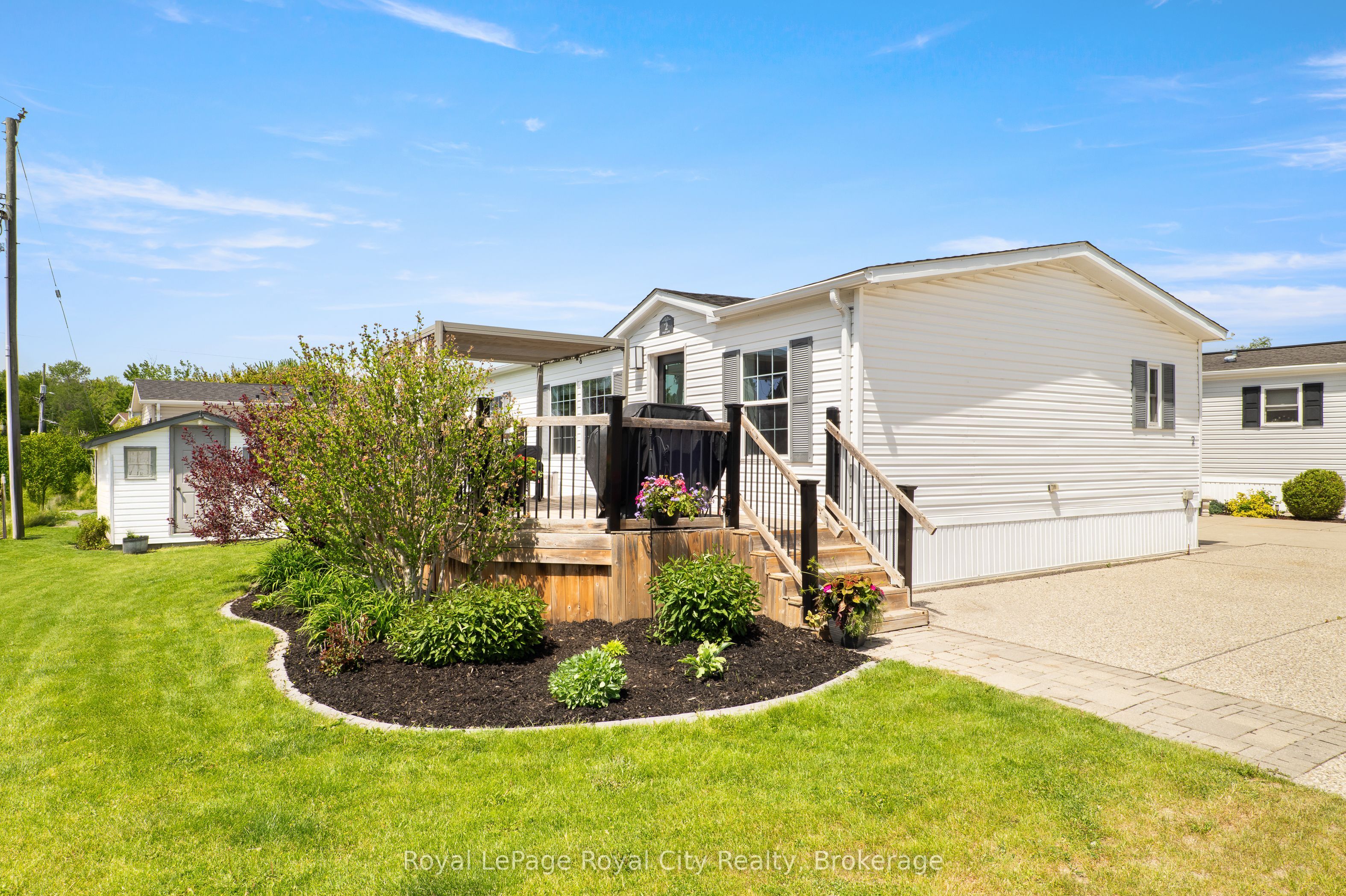 2 PAVILION Road, Puslinch, ON N0B 2C0 photo 2