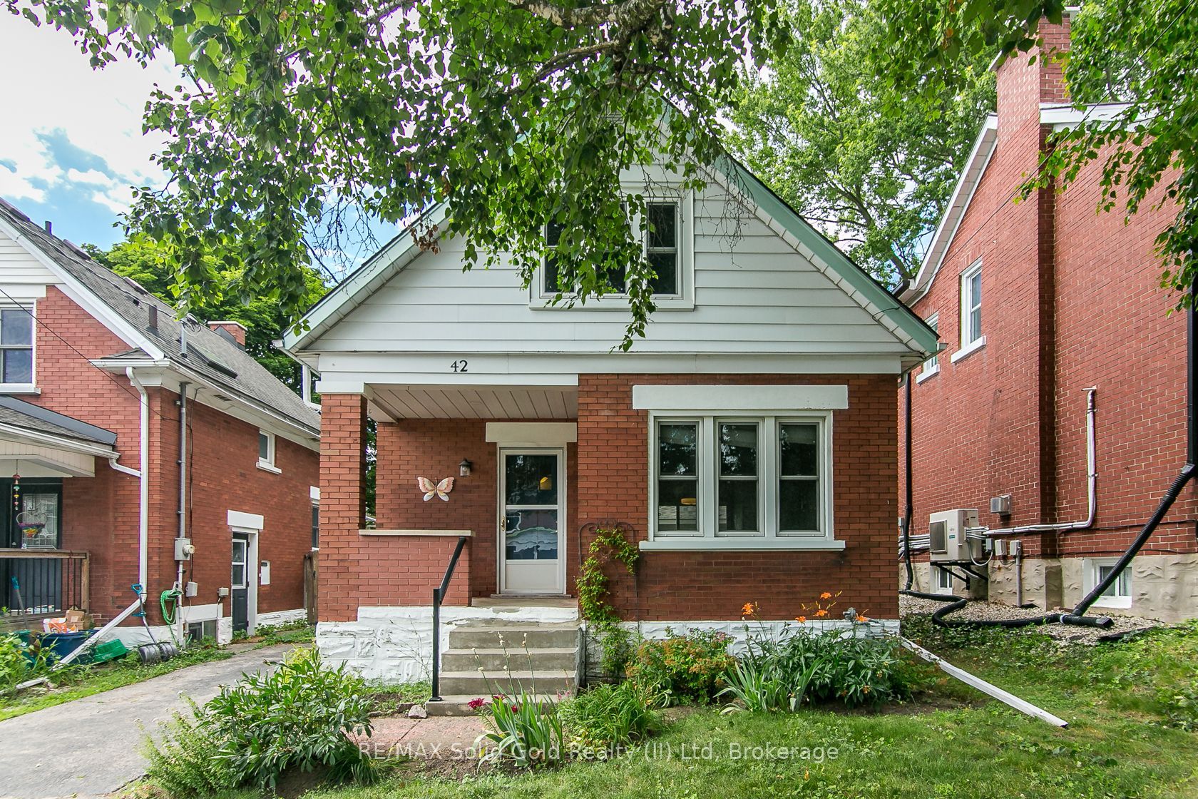 42 Guelph Street, Kitchener, ON N2H 5W8