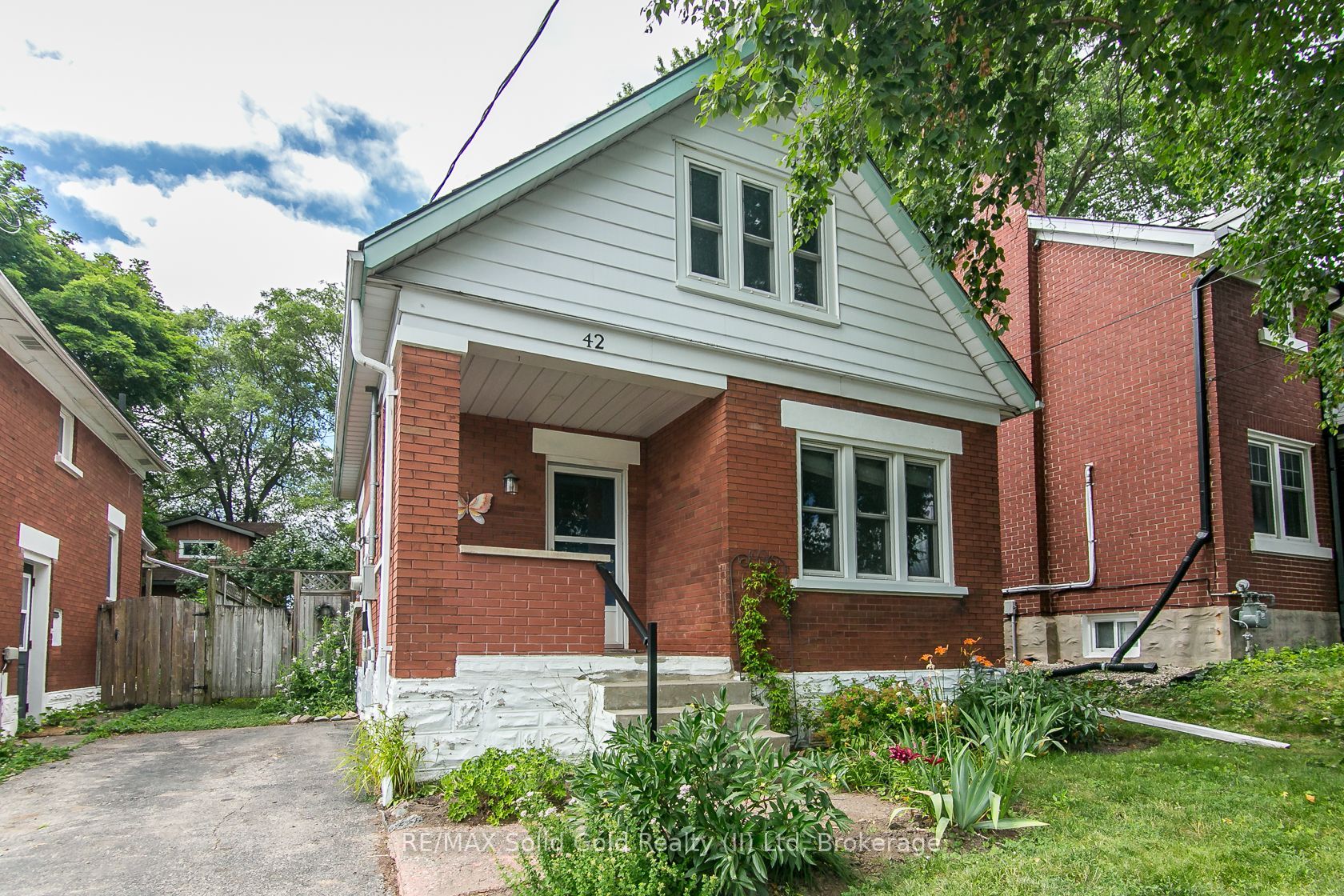42 Guelph Street, Kitchener, ON N2H 5W8 photo 2