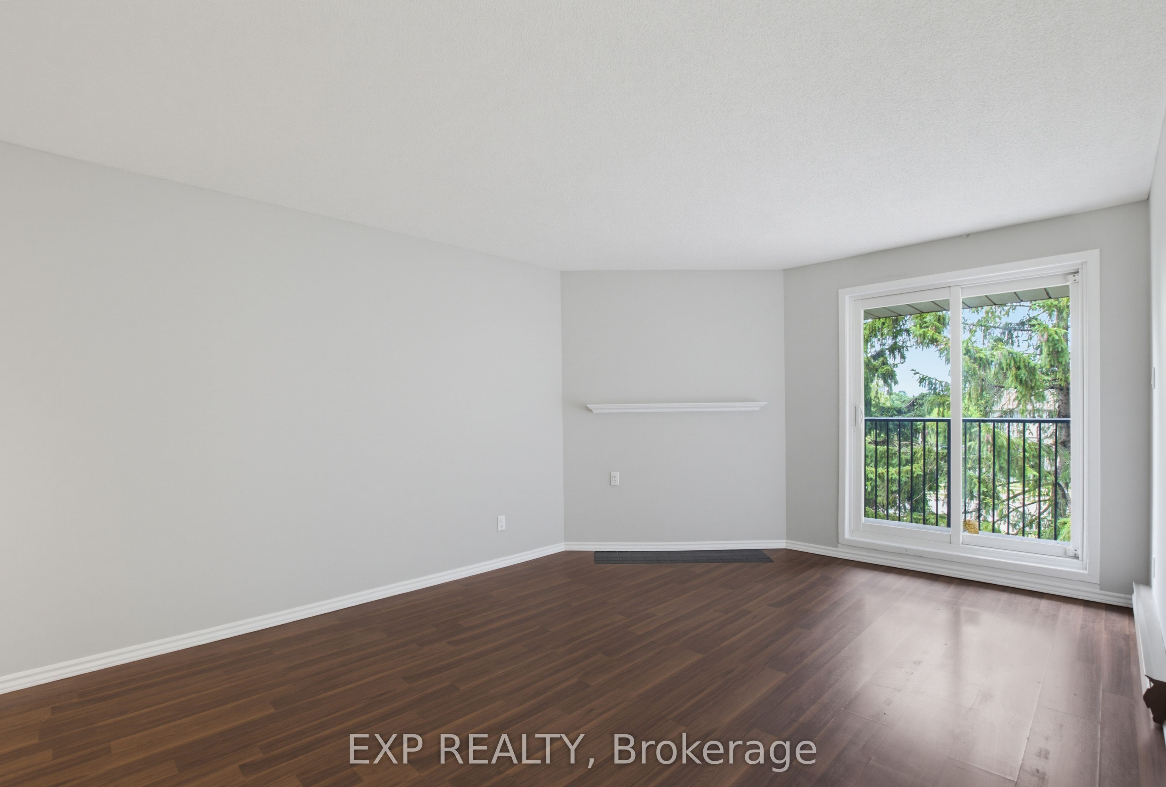 144 Conway Drive 106, London South, ON N6E 3N3