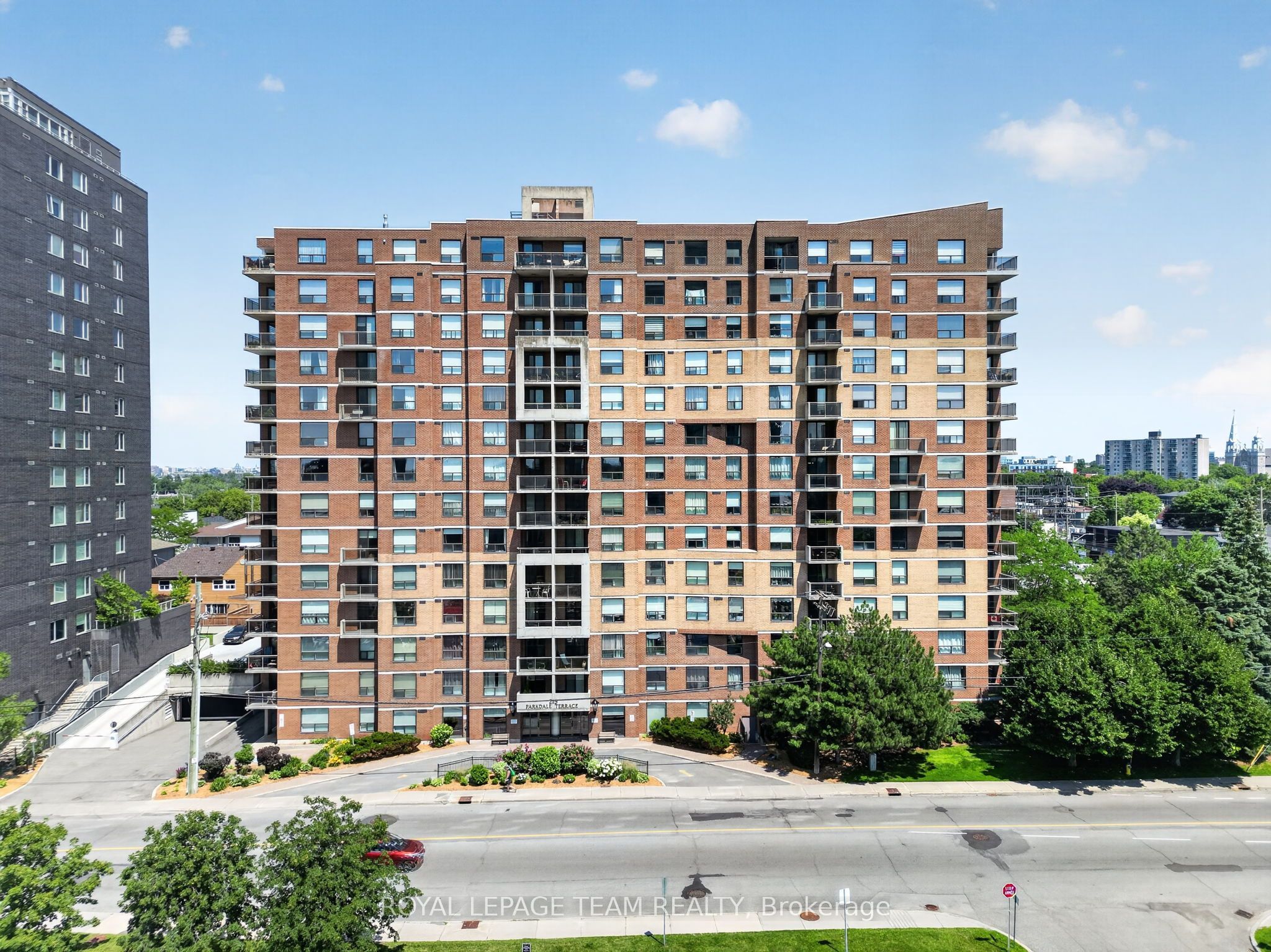 215 Parkdale Avenue 601, West Centre Town, ON K1Y 4T8