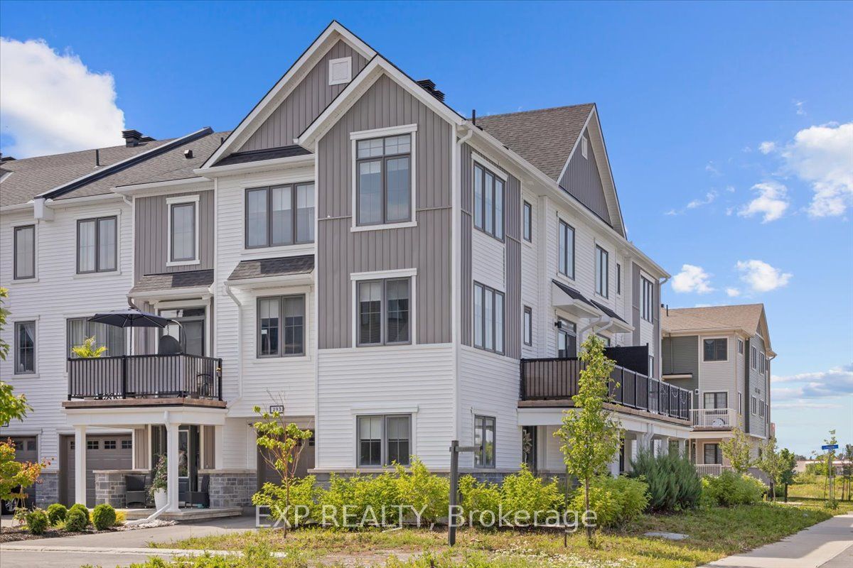 293 Anyolite Private, Barrhaven, ON K2J 7J4 photo 2