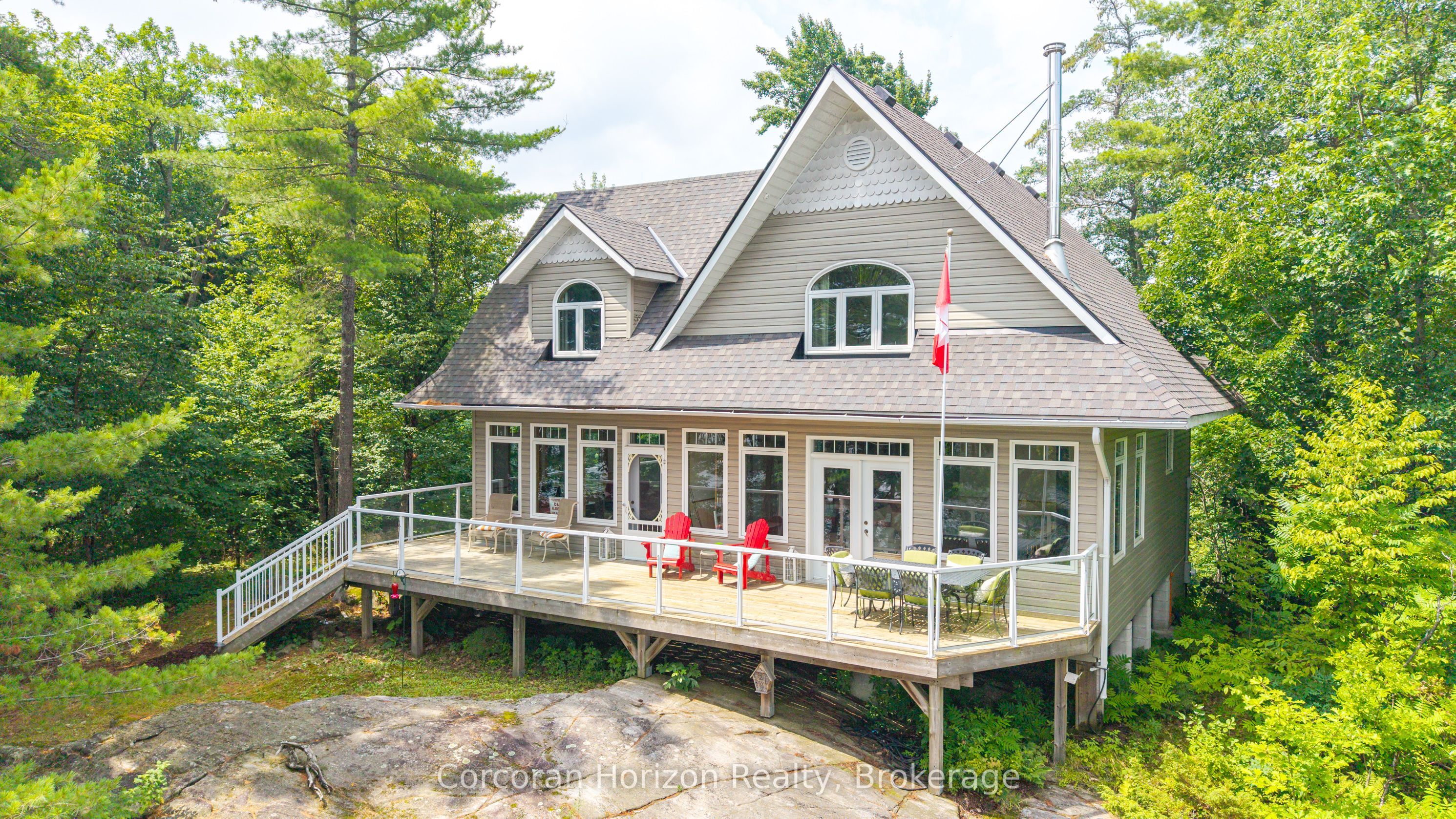 1320 Island 360 Island, Georgian Bay, ON L0K 1S0