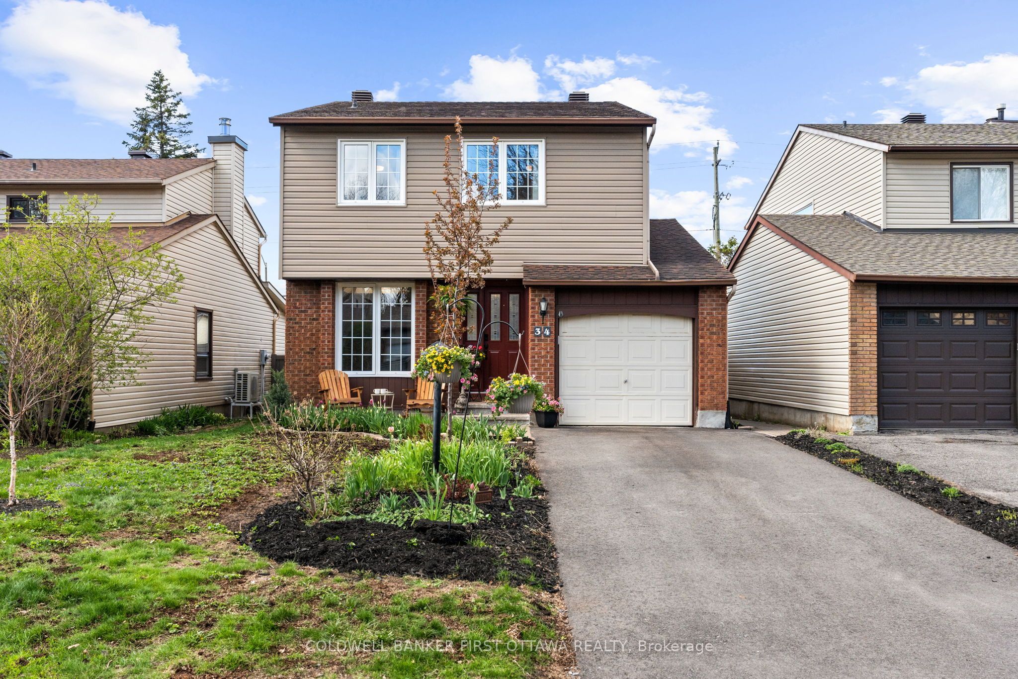 34 Melville Drive, Barrhaven, ON K2J 2E9