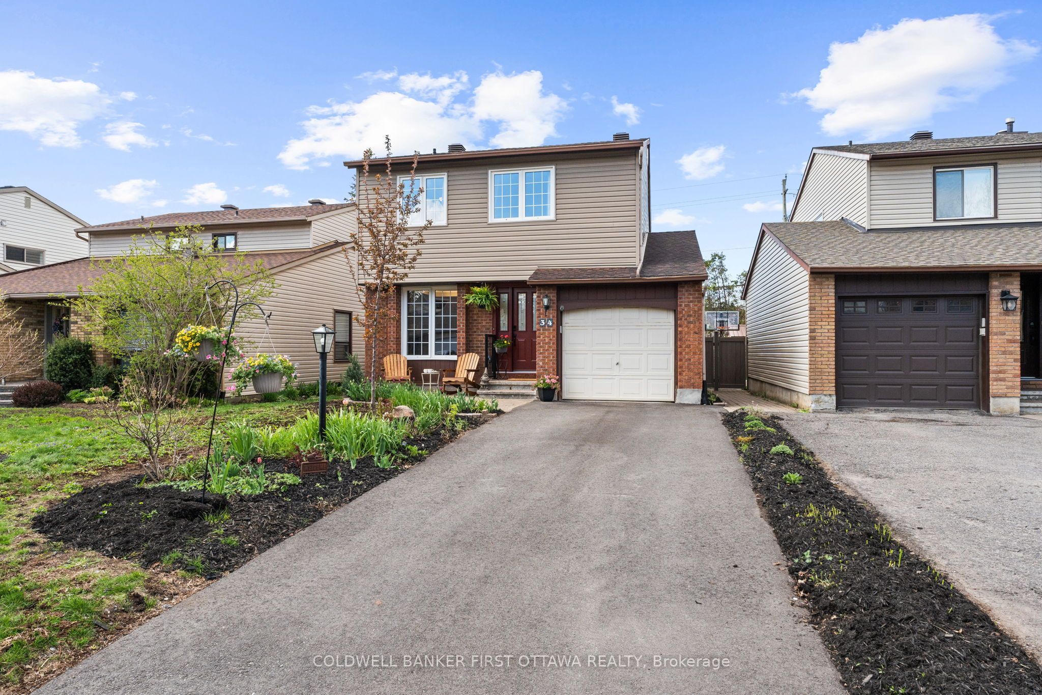 34 Melville Drive, Barrhaven, ON K2J 2E9 photo 4