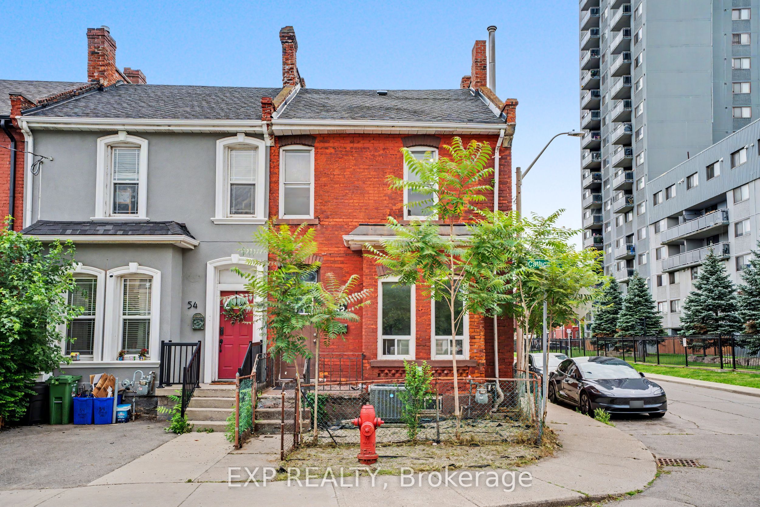 52 Cathcart Street, Hamilton, ON L8R 1M5