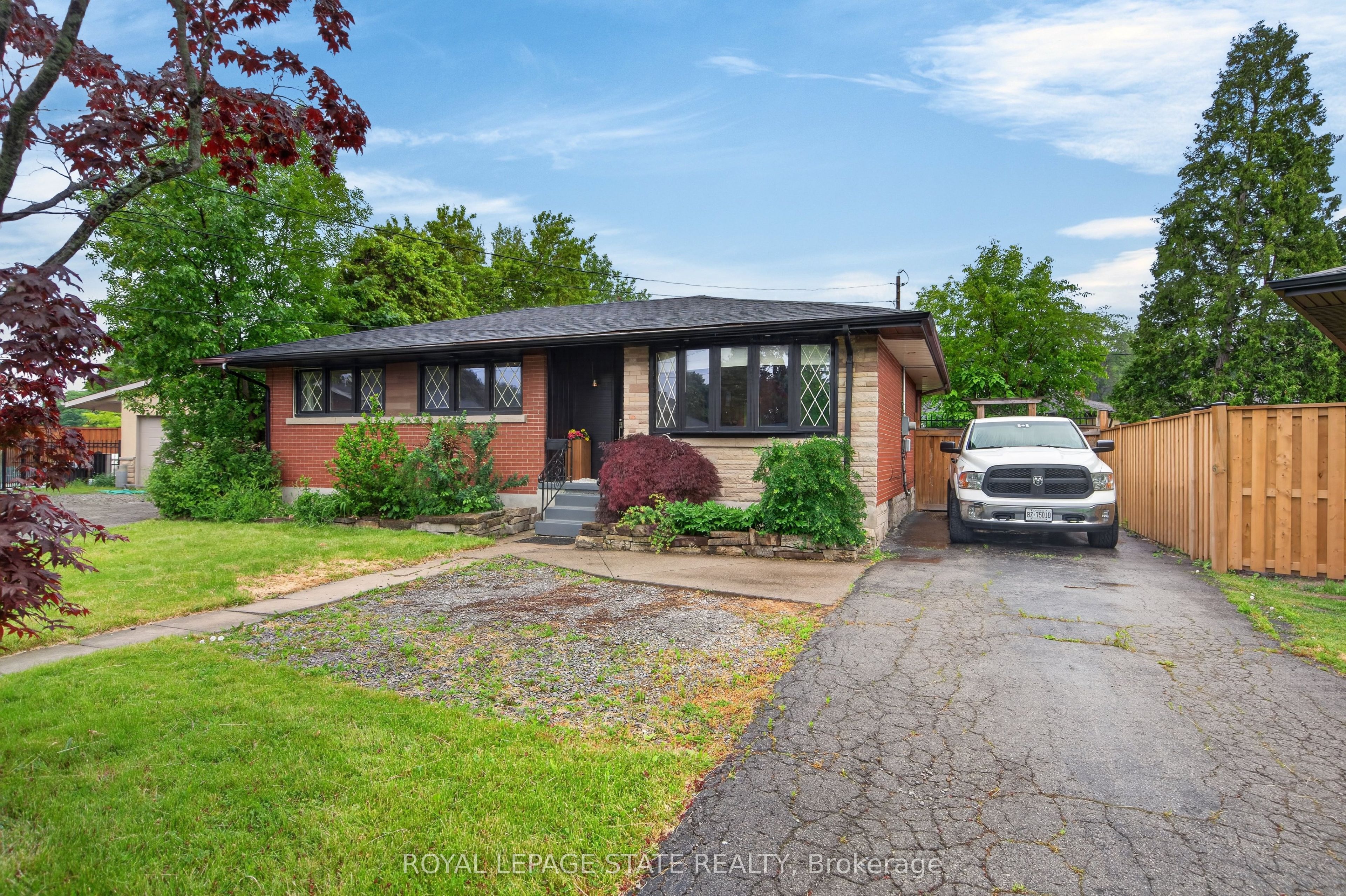 33 Kenwood Crescent, Hamilton, ON L8T 1W3 photo 3