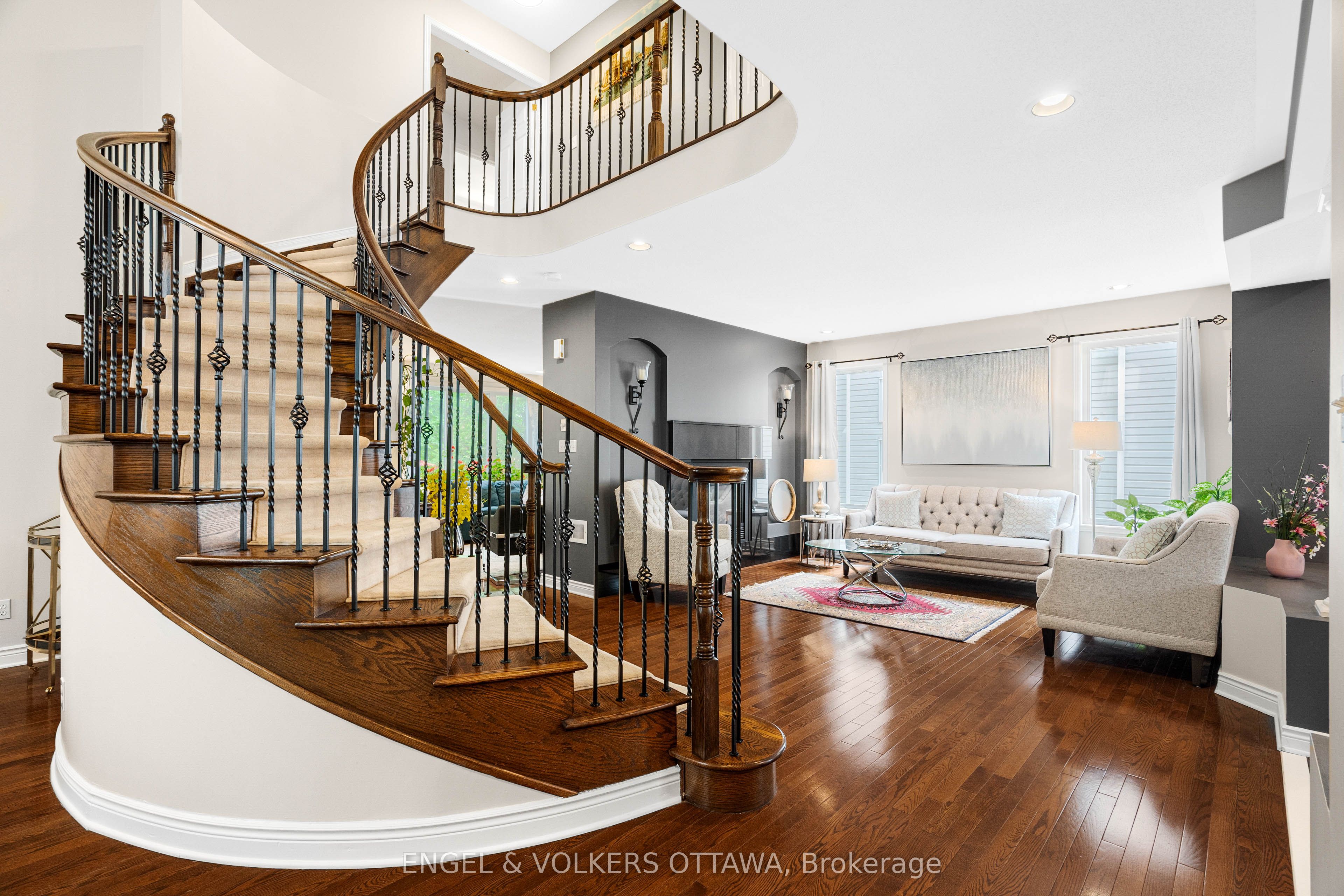 8 Glenrill Place, Kanata, ON K2M 2T6 photo 5
