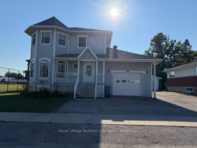 129 Parker Street, West Nipissing, ON P2B 1K9 photo 2