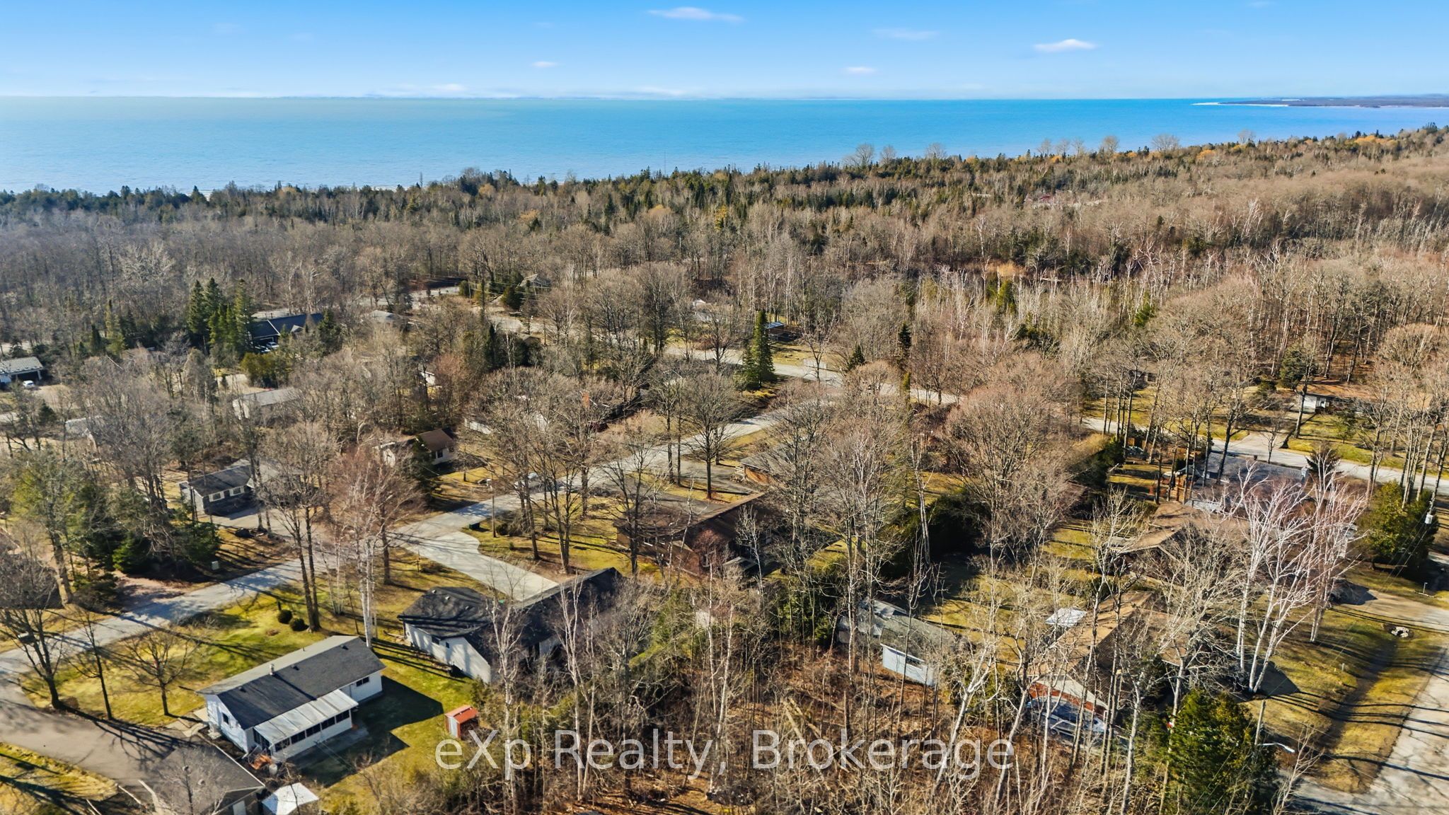 90 Mapleport Crescent, South Bruce Peninsula, ON N0H 2G0 photo 5