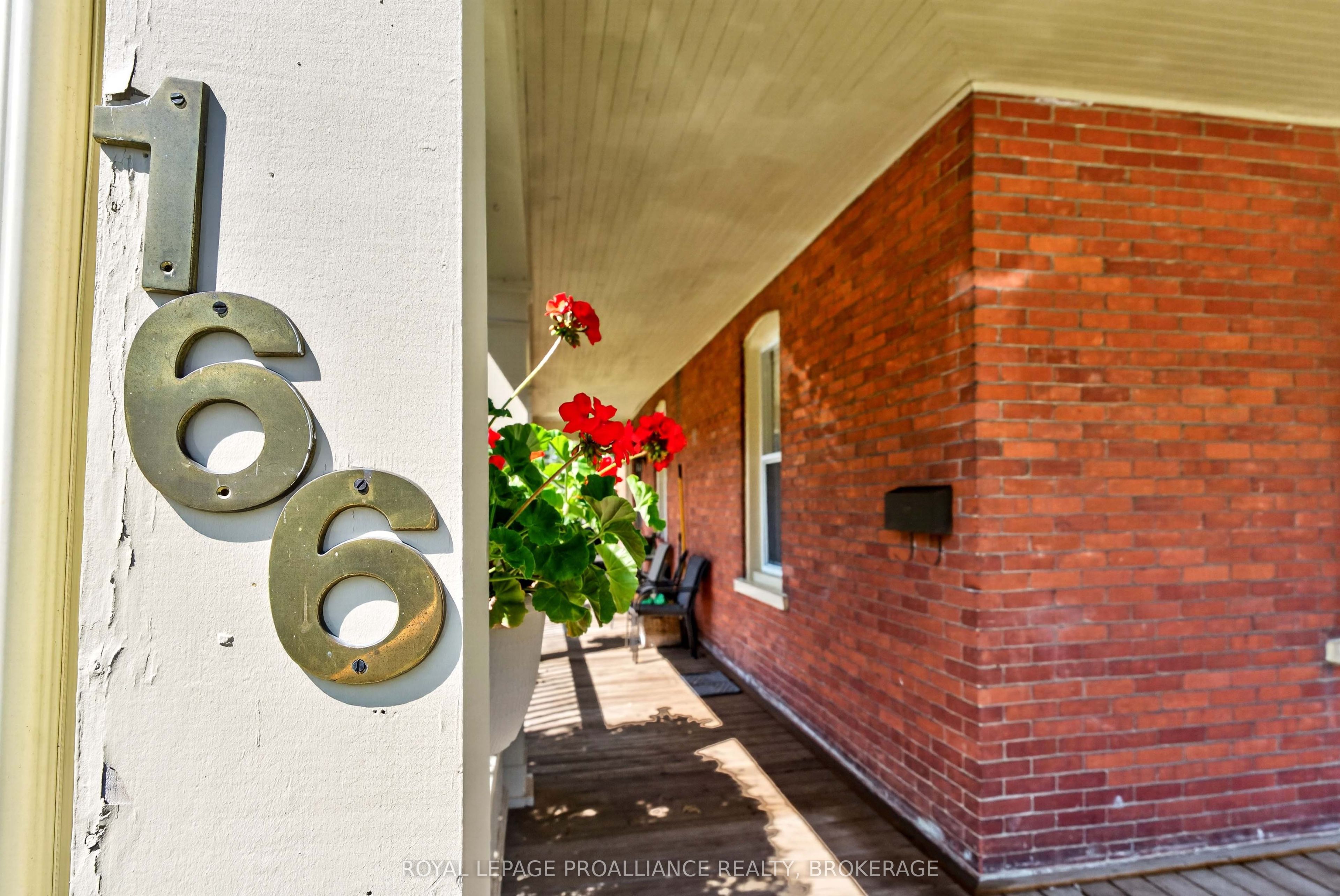 166 Alma Avenue, Greater Napanee, ON K7R 1T8 photo 3