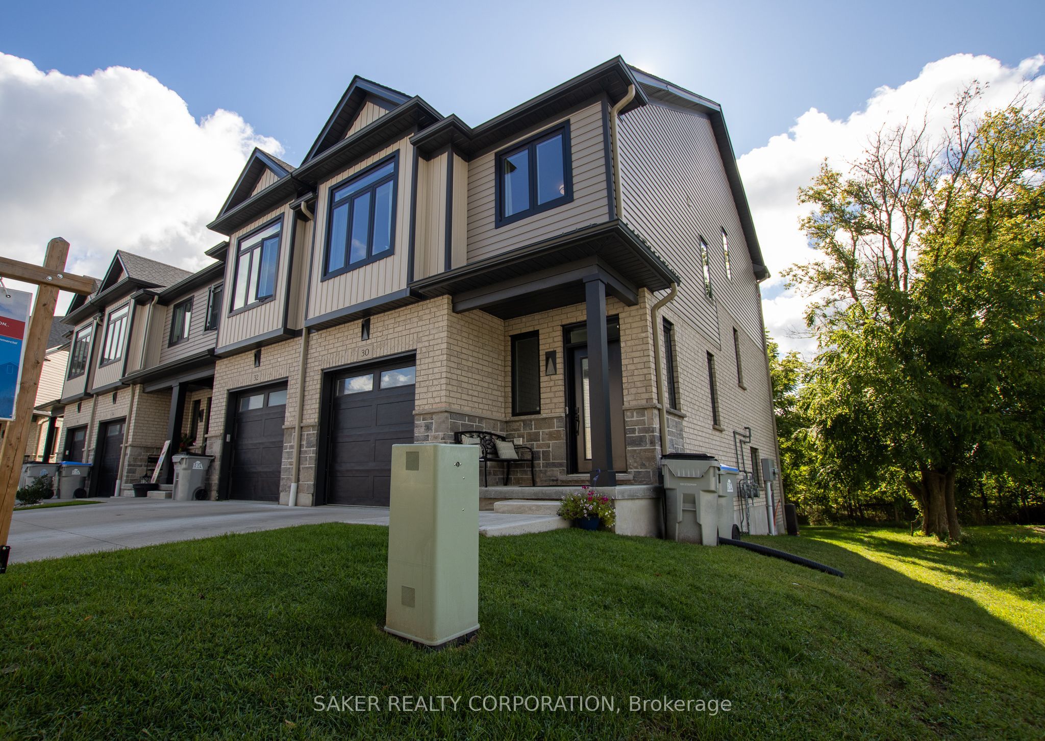 601 LIONS PARK Drive 30, Strathroy-Caradoc, ON N0L 1W0