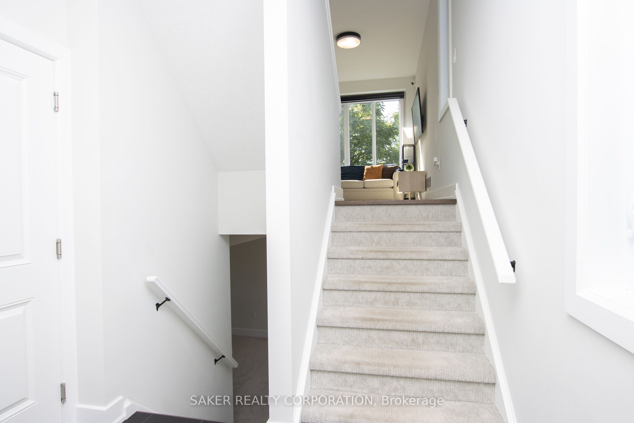 601 LIONS PARK Drive 30, Strathroy-Caradoc, ON N0L 1W0 photo 4