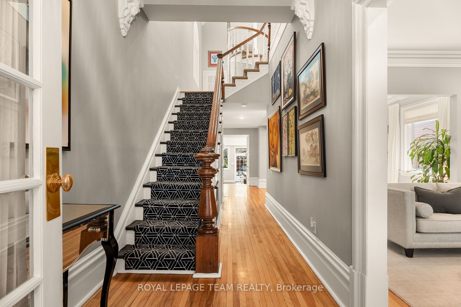 150 Guigues Avenue, Lower Town - Sandy Hill, ON K1N 5H9 photo 5