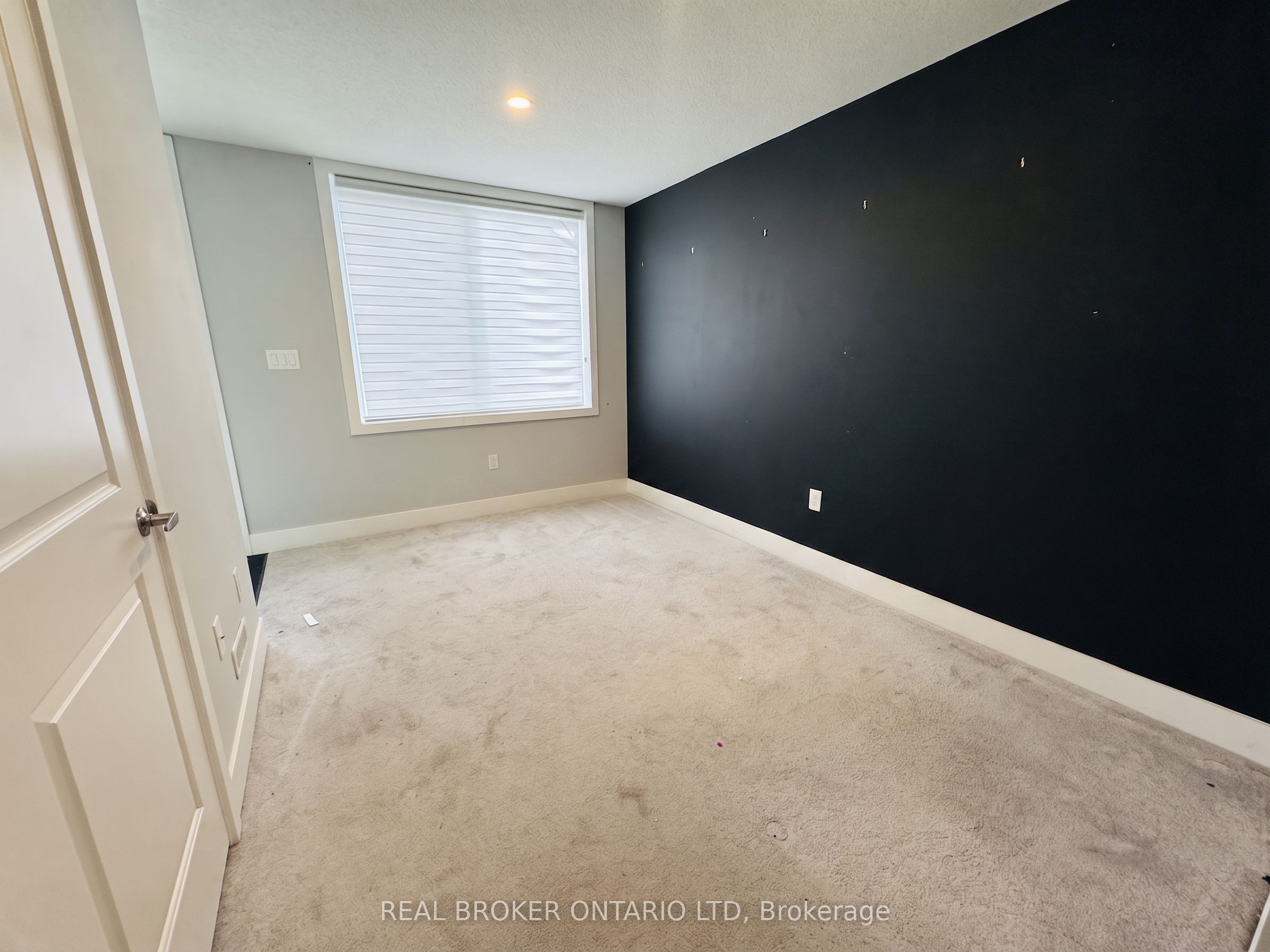 177 Edgevalley Road 11, London East, ON N5V 0C5 photo 4