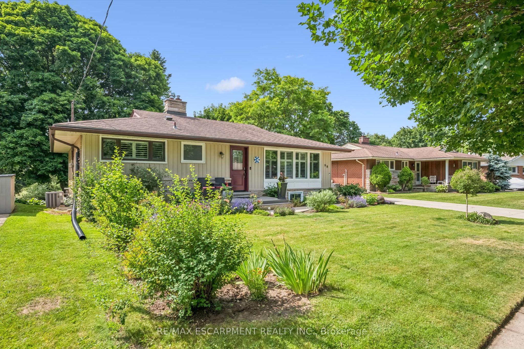 98 Stonybrook Drive, Kitchener, ON N2M 4L7 photo 3