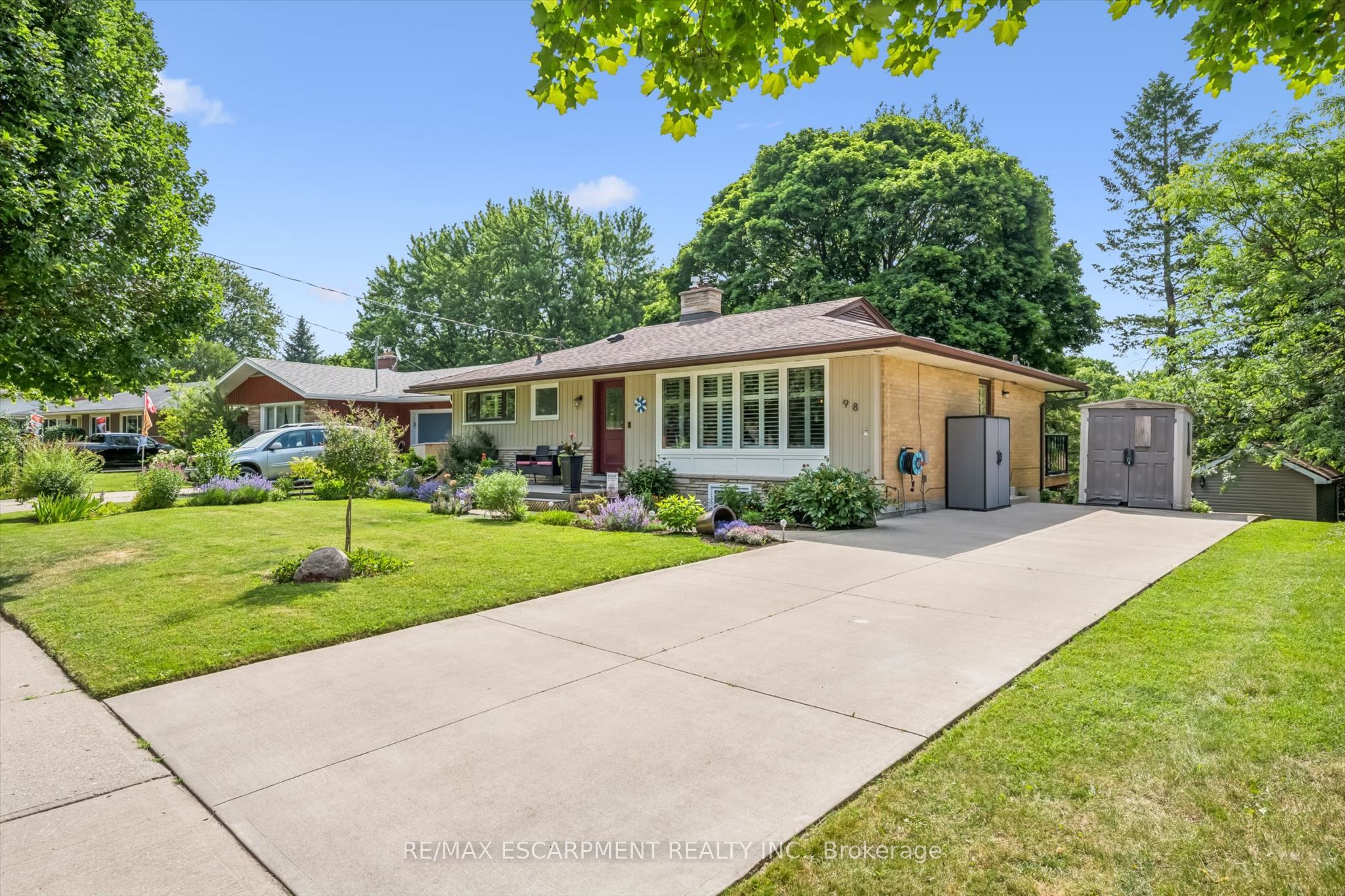 98 Stonybrook Drive, Kitchener, ON N2M 4L7 photo 4