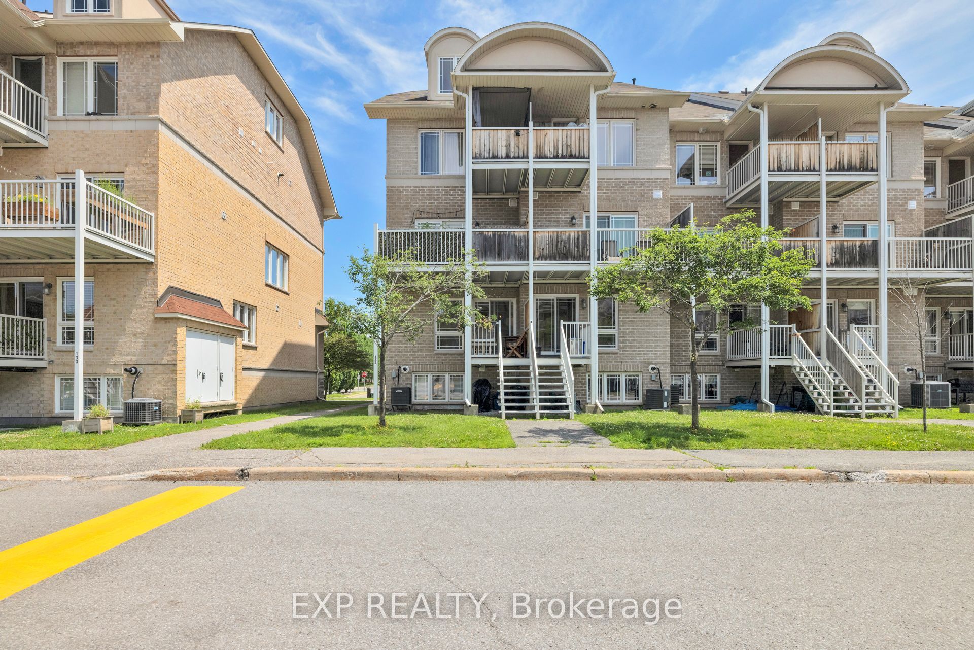 132 PASEO Private, South of Baseline to Knoxdale, ON K2G 4N7 photo 5