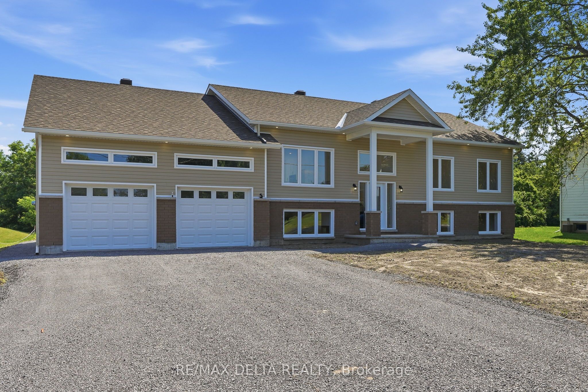1025 Quigley Hill Road, Orleans - Cumberland and Area, ON K4C 1H2 photo 2