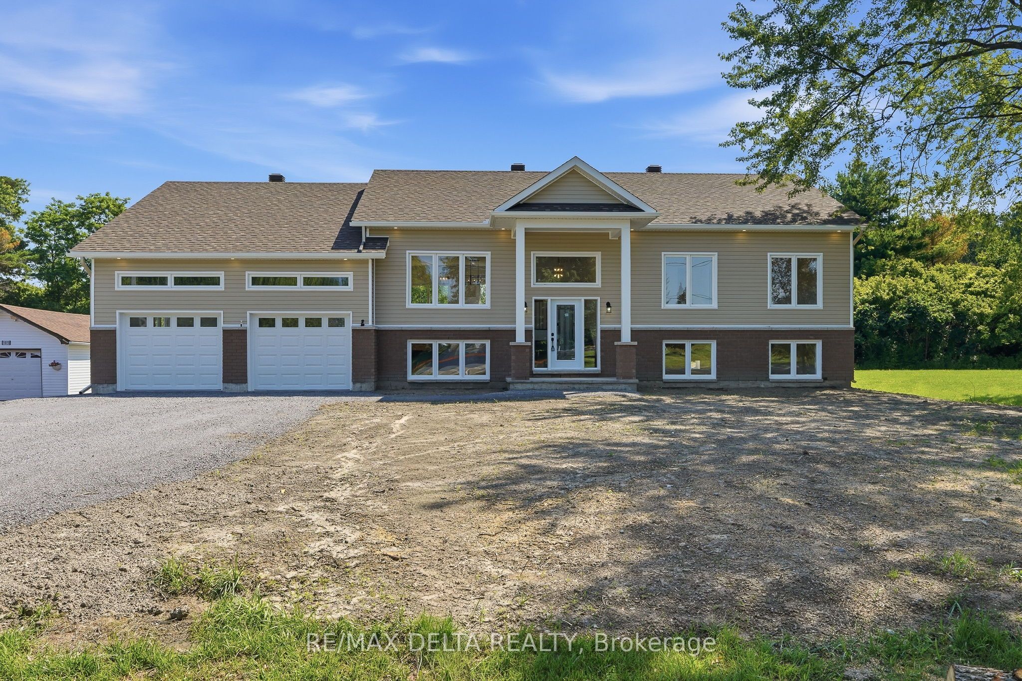 1025 Quigley Hill Road, Orleans - Cumberland and Area, ON K4C 1H2 photo 3