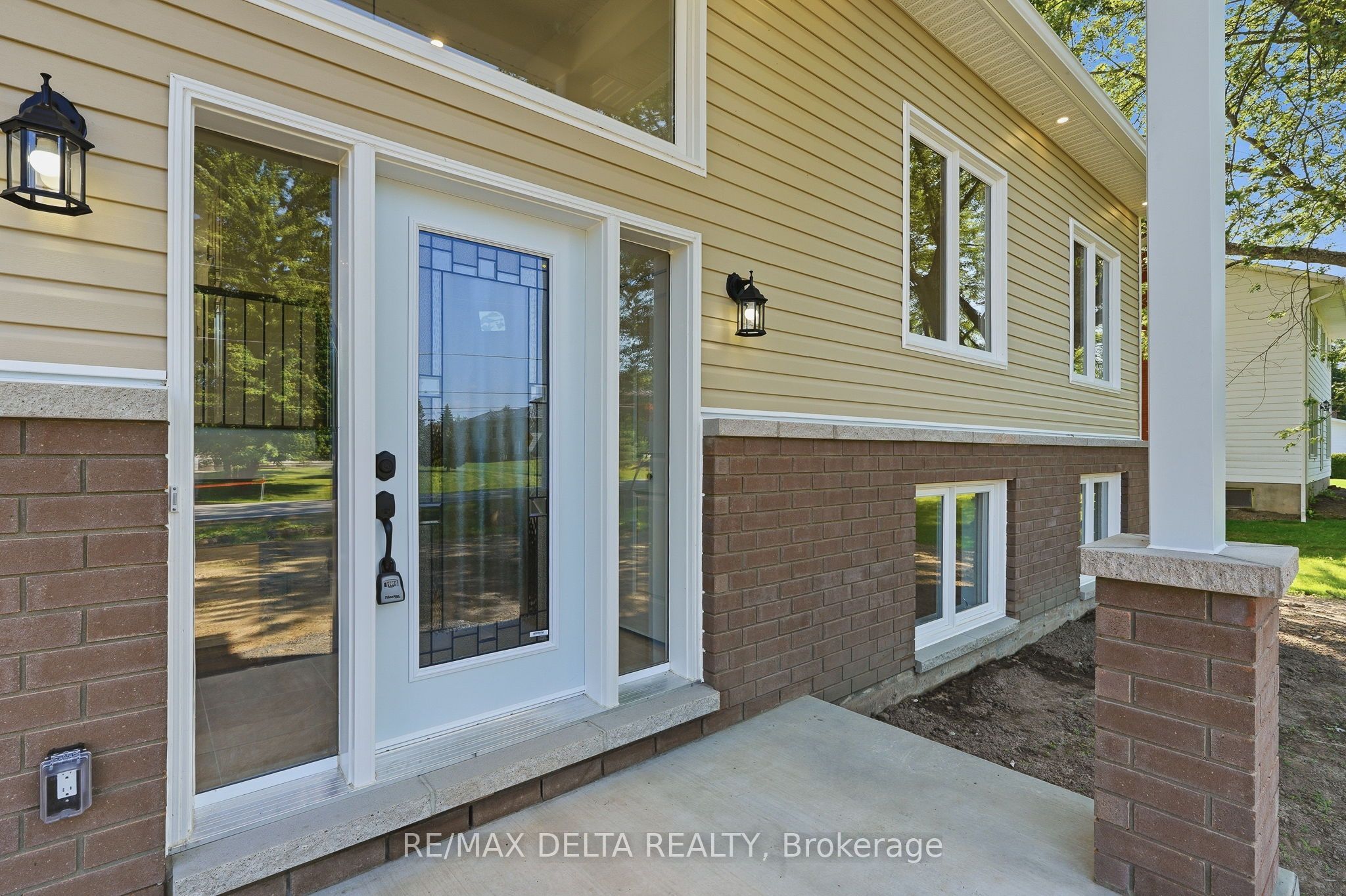 1025 Quigley Hill Road, Orleans - Cumberland and Area, ON K4C 1H2 photo 4