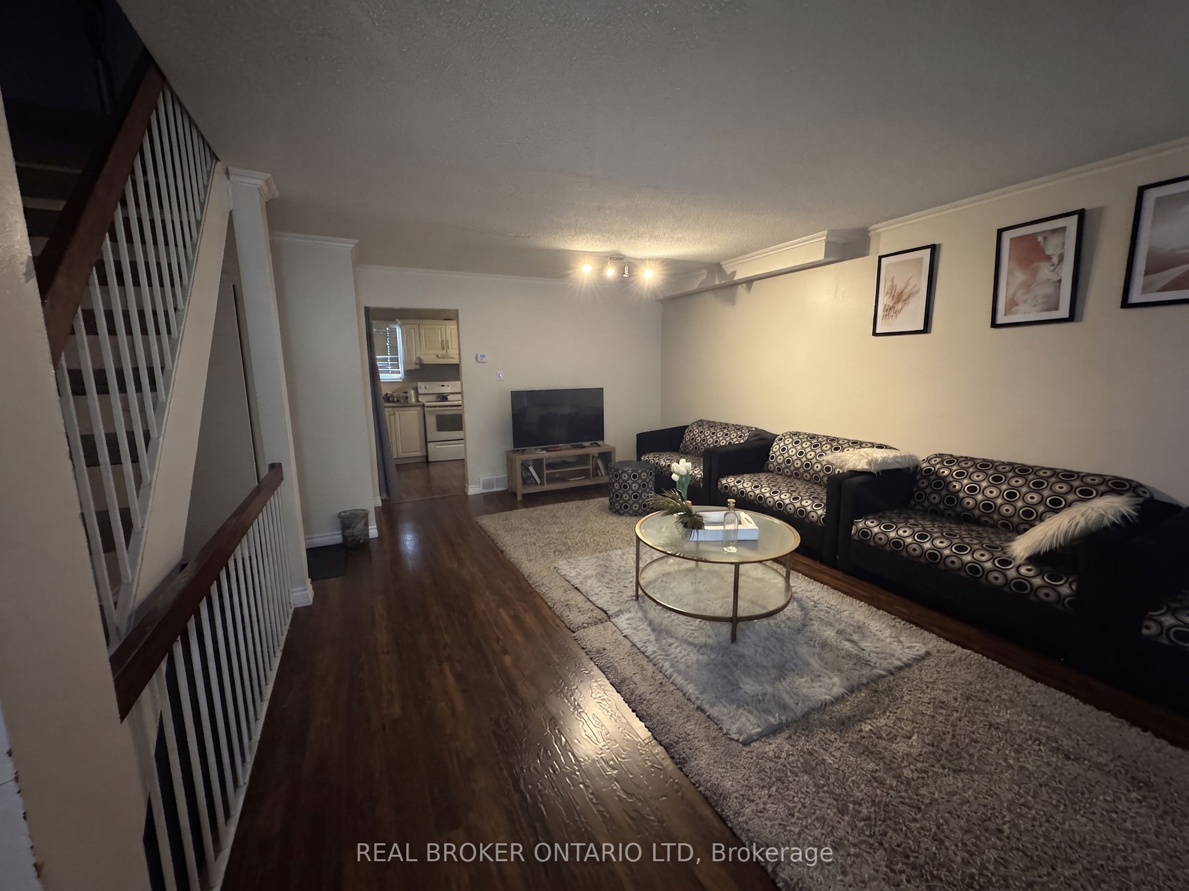 475 Sandringham Crescent 25, London South, ON N6C 5B9 photo 3