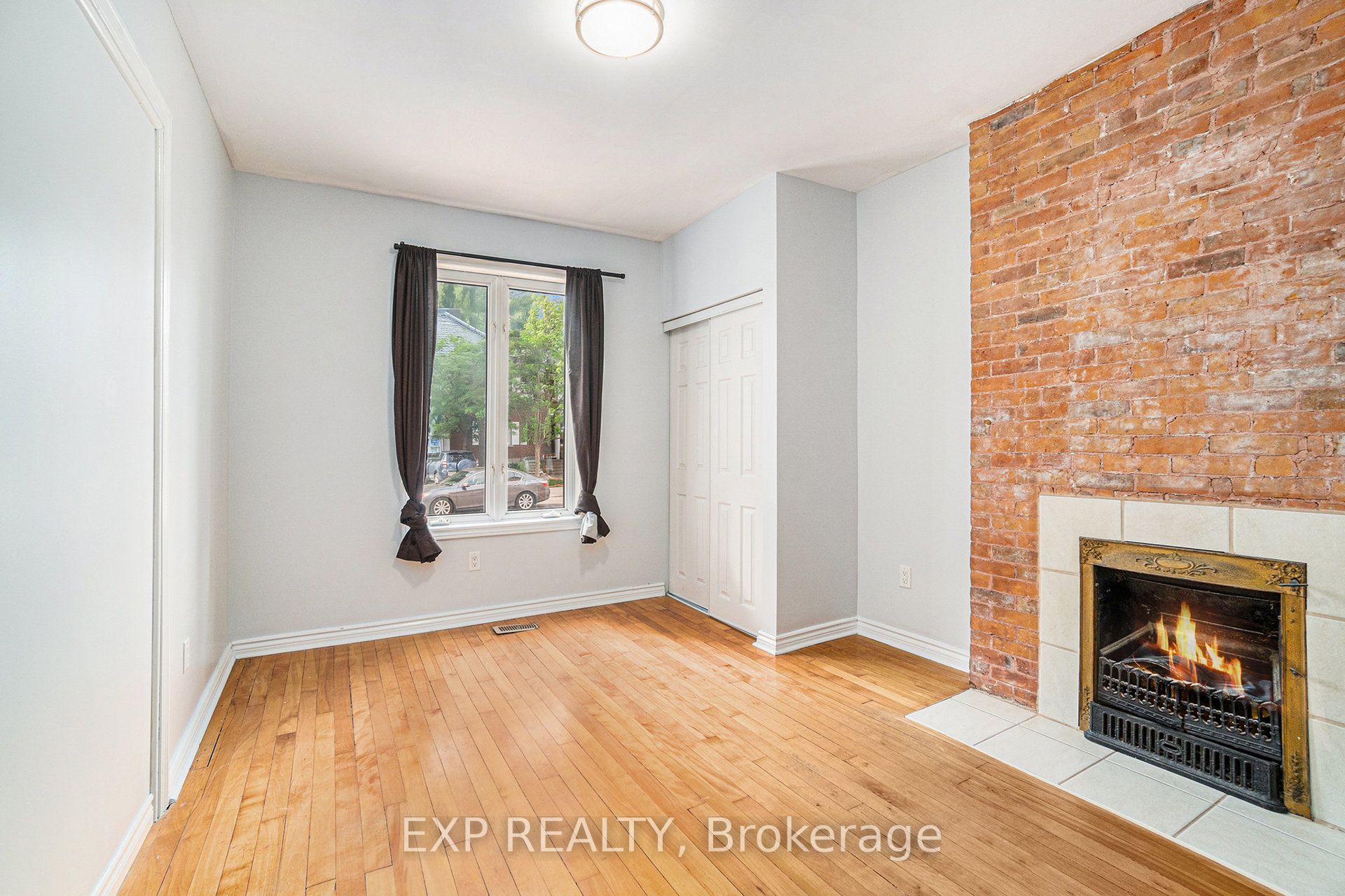 350 Fifth Avenue 1, Glebe - Ottawa East and Area, ON K1S 2N8 photo 5