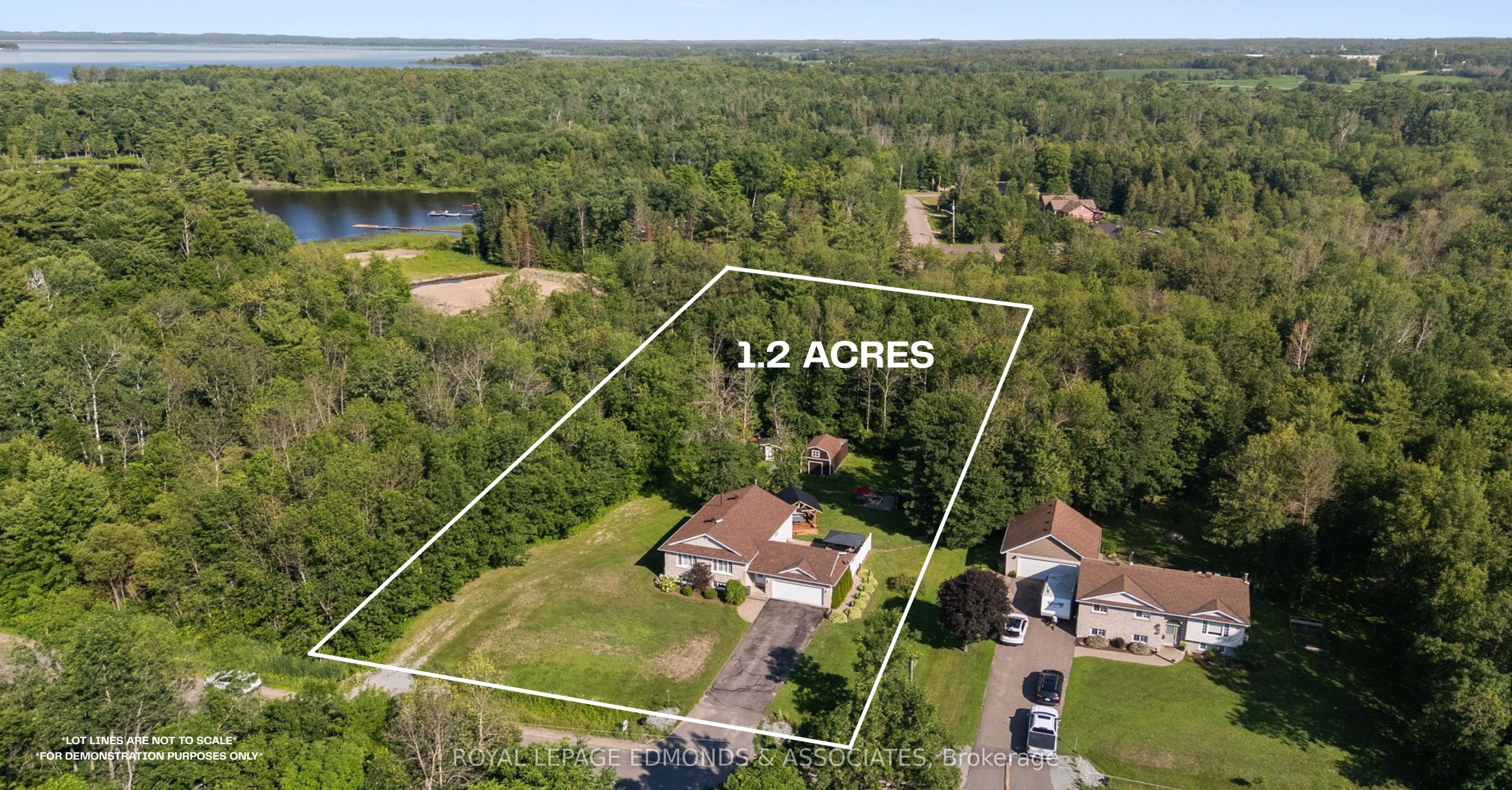 36 Fern Road, Laurentian Valley, ON K8A 6W2