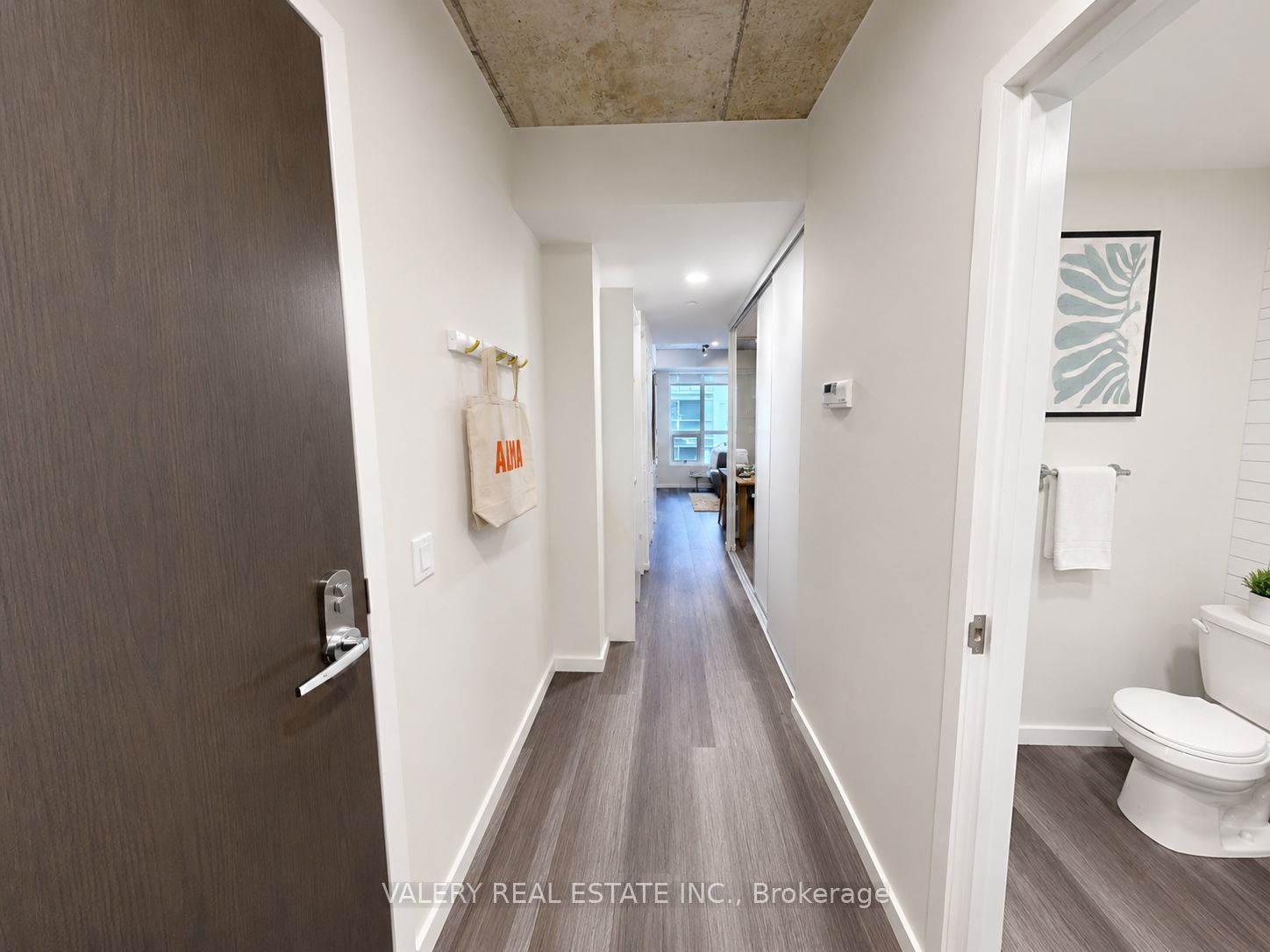 256 Rideau Street R1002, Lower Town - Sandy Hill, ON K1N 5Y3 photo 3