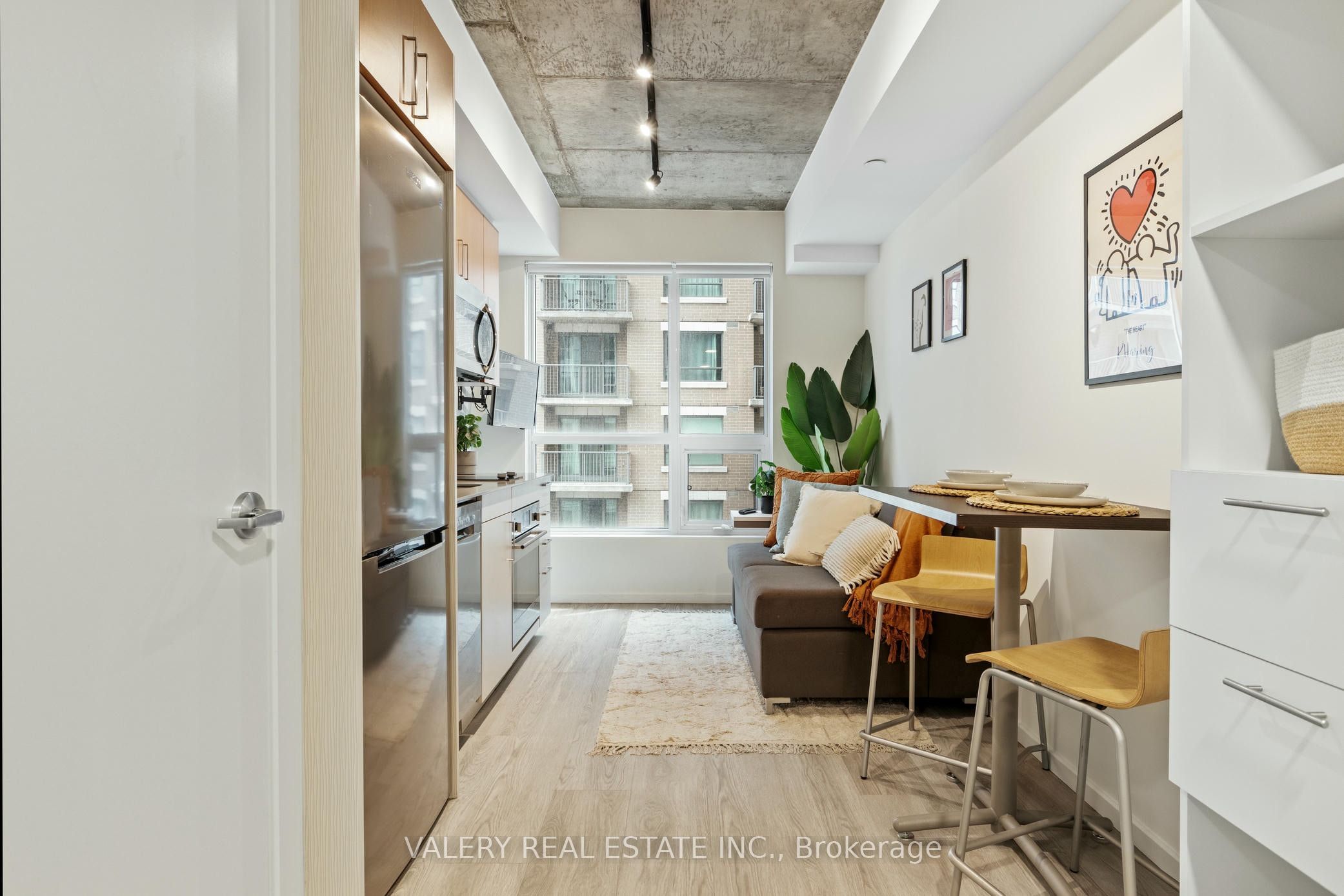 256 Rideau Street R1002, Lower Town - Sandy Hill, ON K1N 5Y3 photo 4