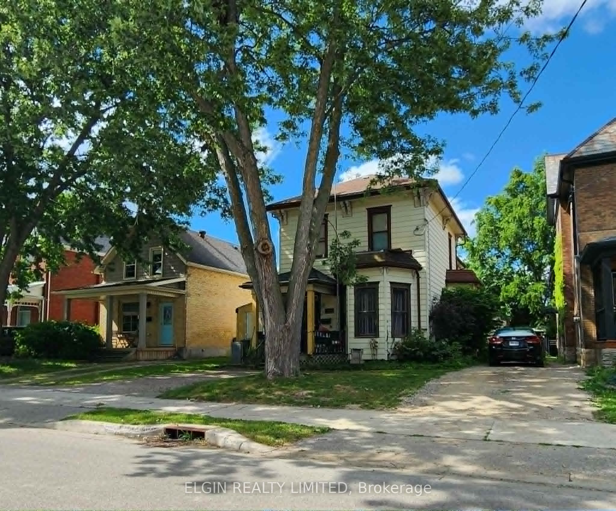 107 Gladstone Avenue, St. Thomas, ON N5R 2L9 photo 3