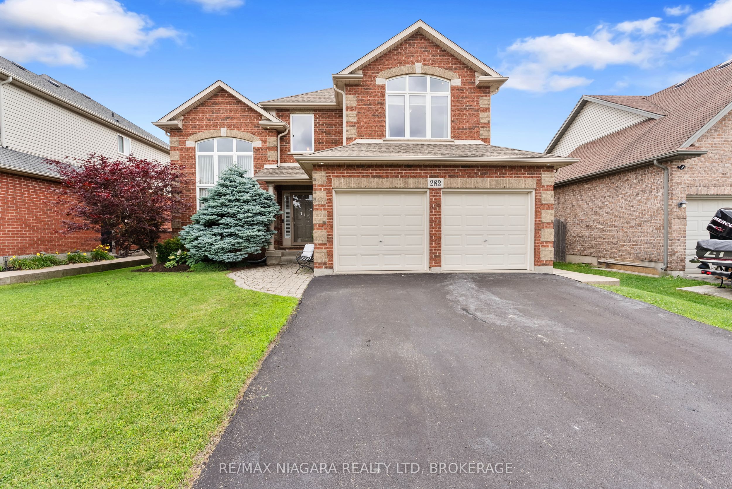 282 Winterberry Boulevard, Thorold, ON L2V 5E5 photo 2