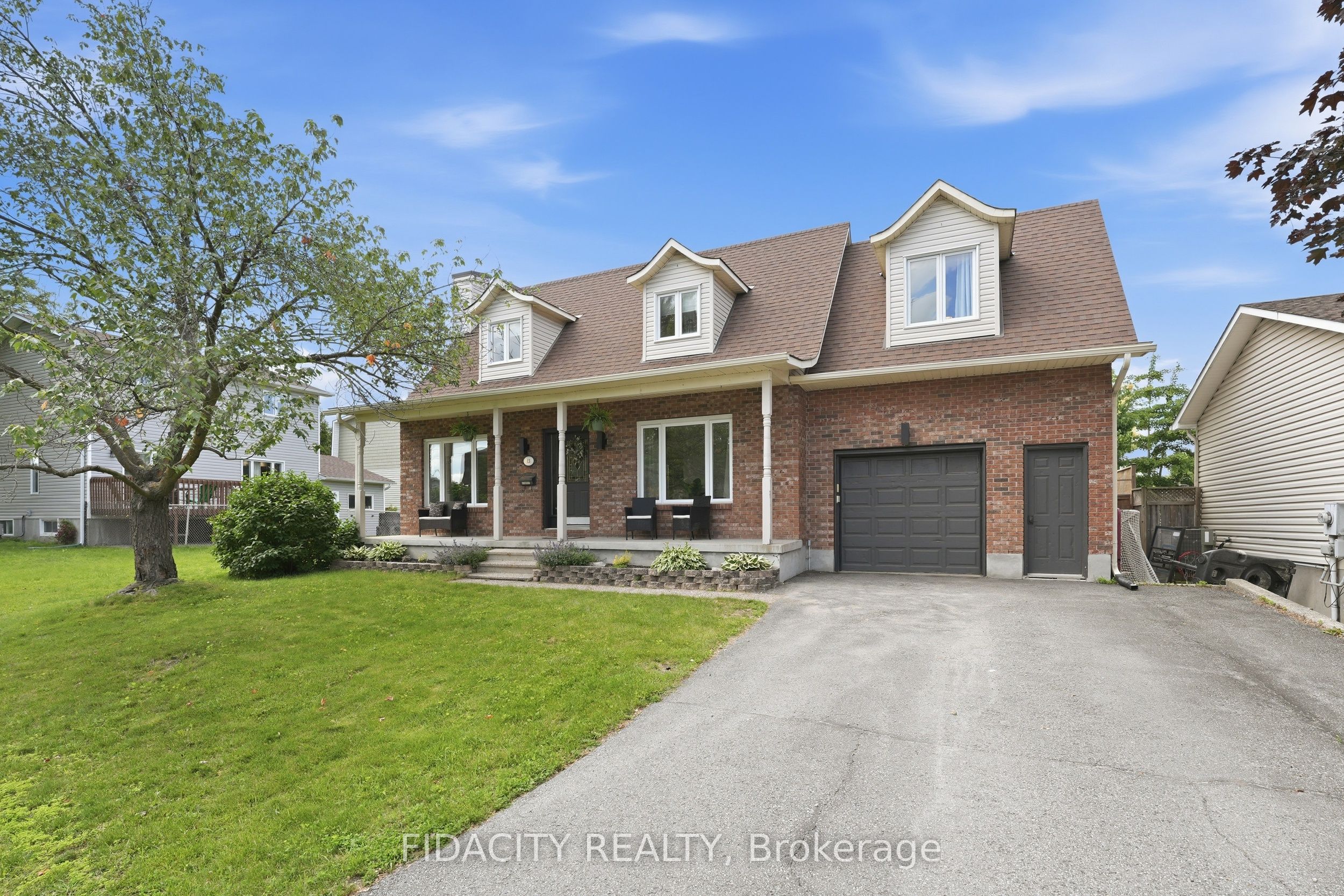 13 Poole Creek Crescent, Stittsville - Munster - Richmond, ON K2S 1T6