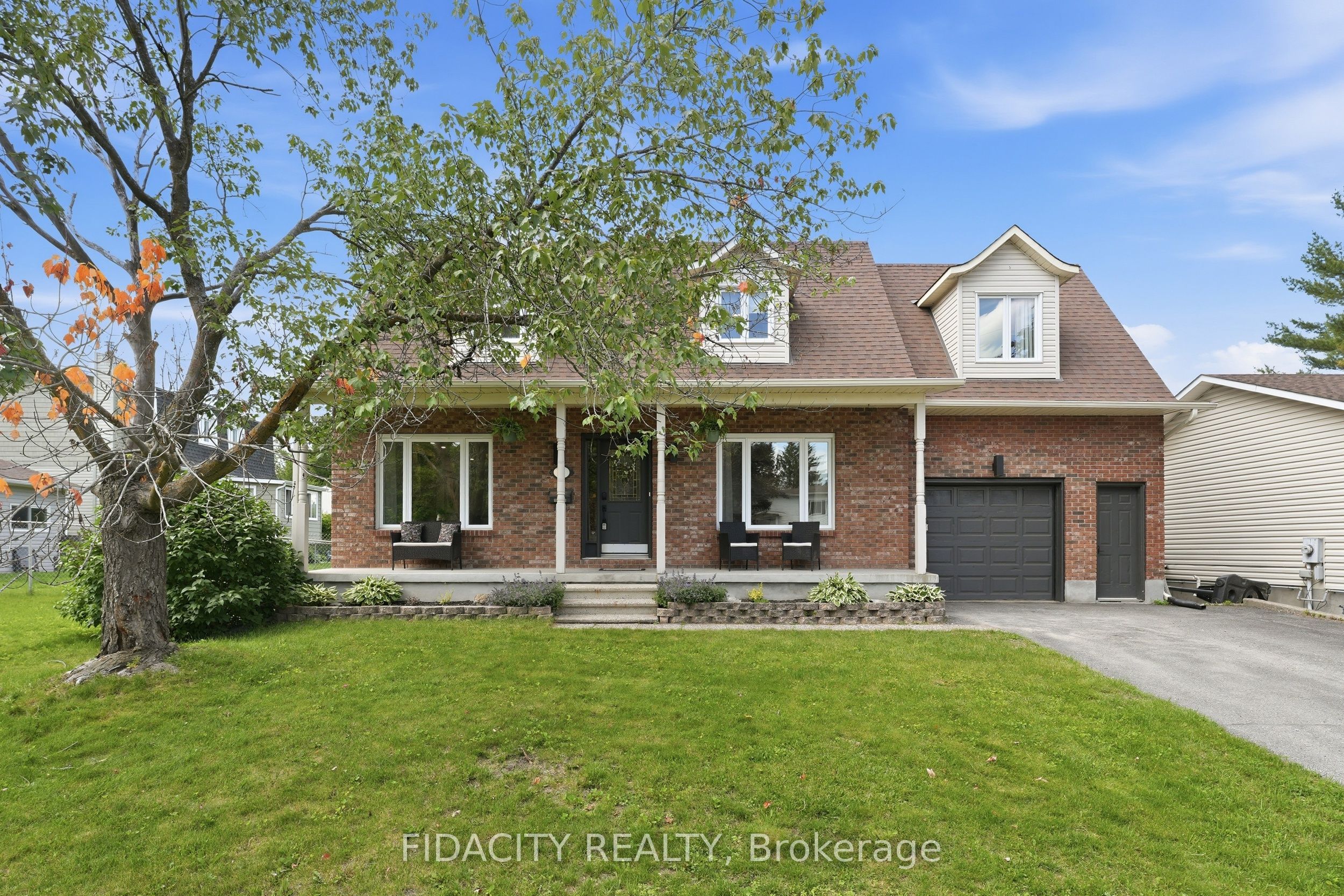 13 Poole Creek Crescent, Stittsville - Munster - Richmond, ON K2S 1T6 photo 3