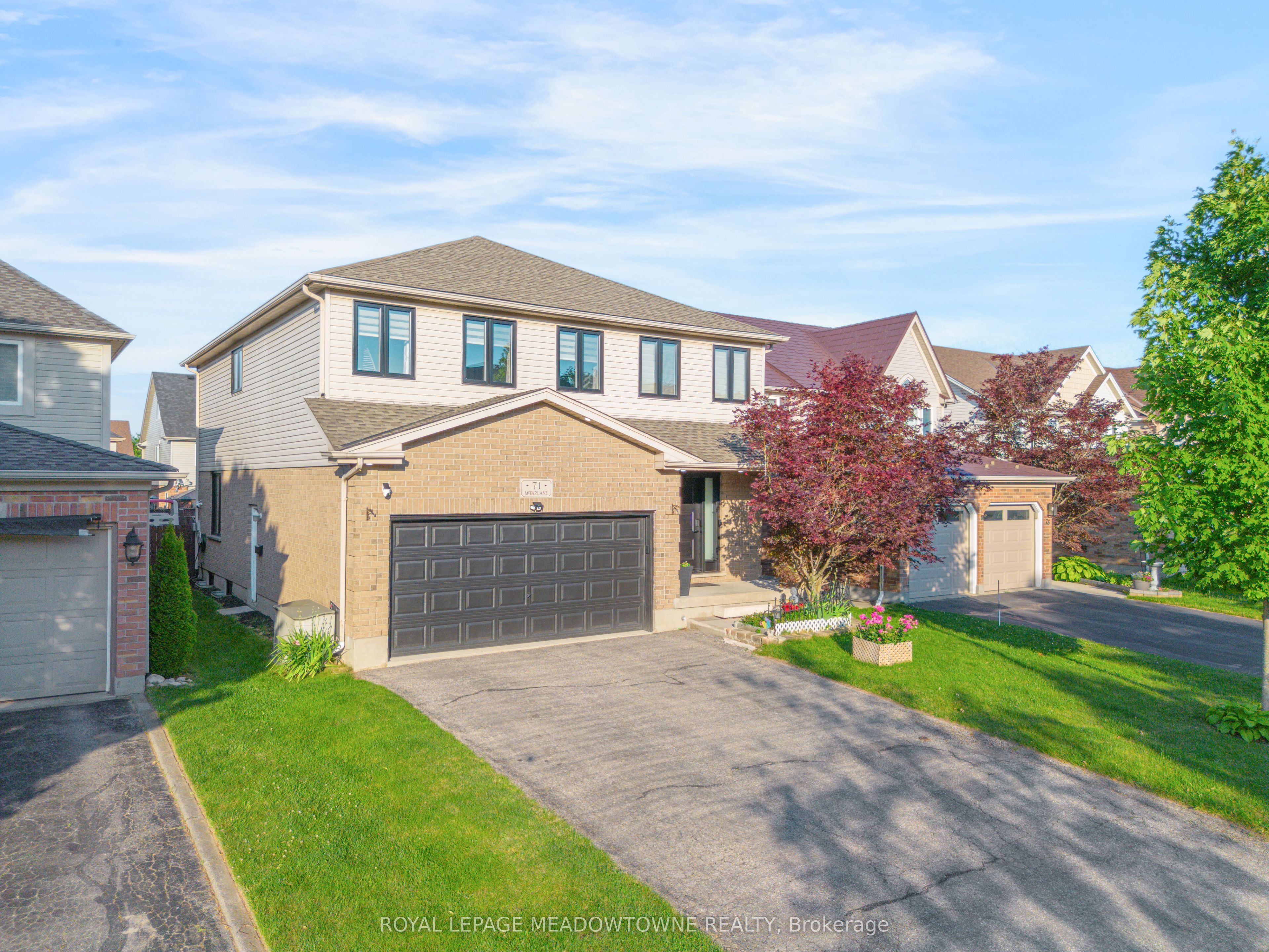 71 Mcfarlane Drive, Cambridge, ON N3C 4L7 photo 2