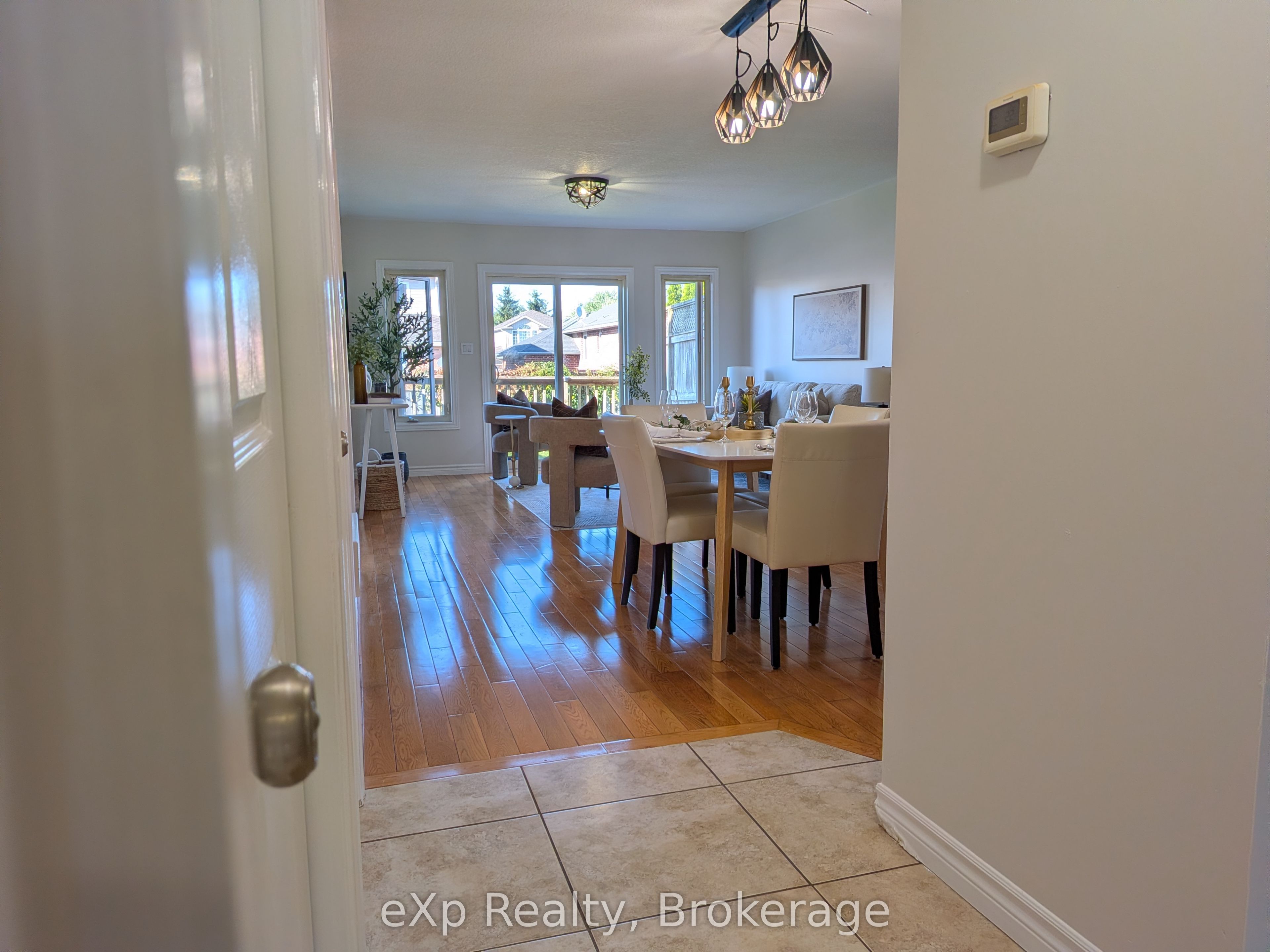 489 Danby Street E, North Perth, ON N4W 0A5 photo 4