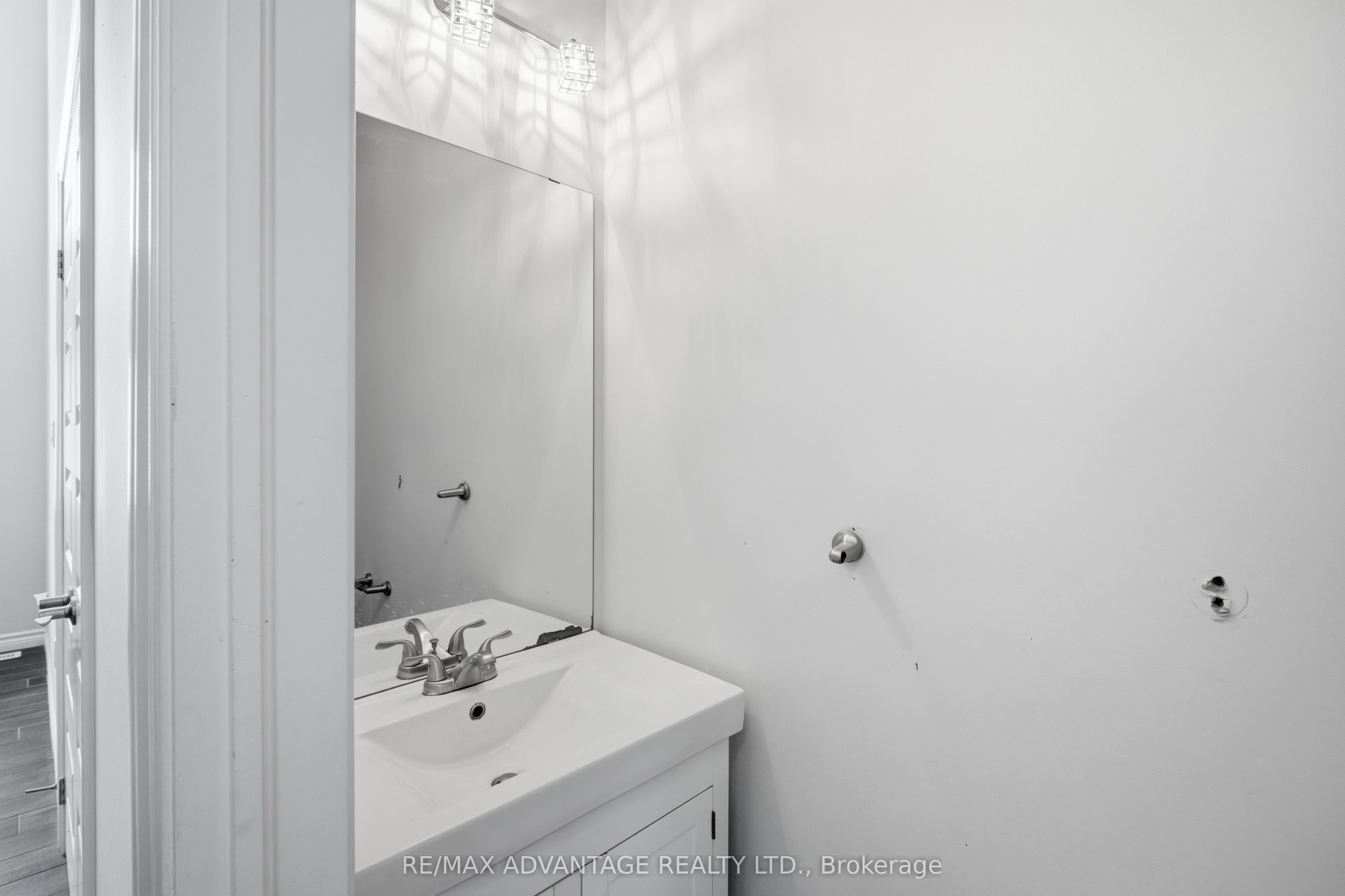3091 Tokala Trail, London North, ON N6G 0S7 photo 4