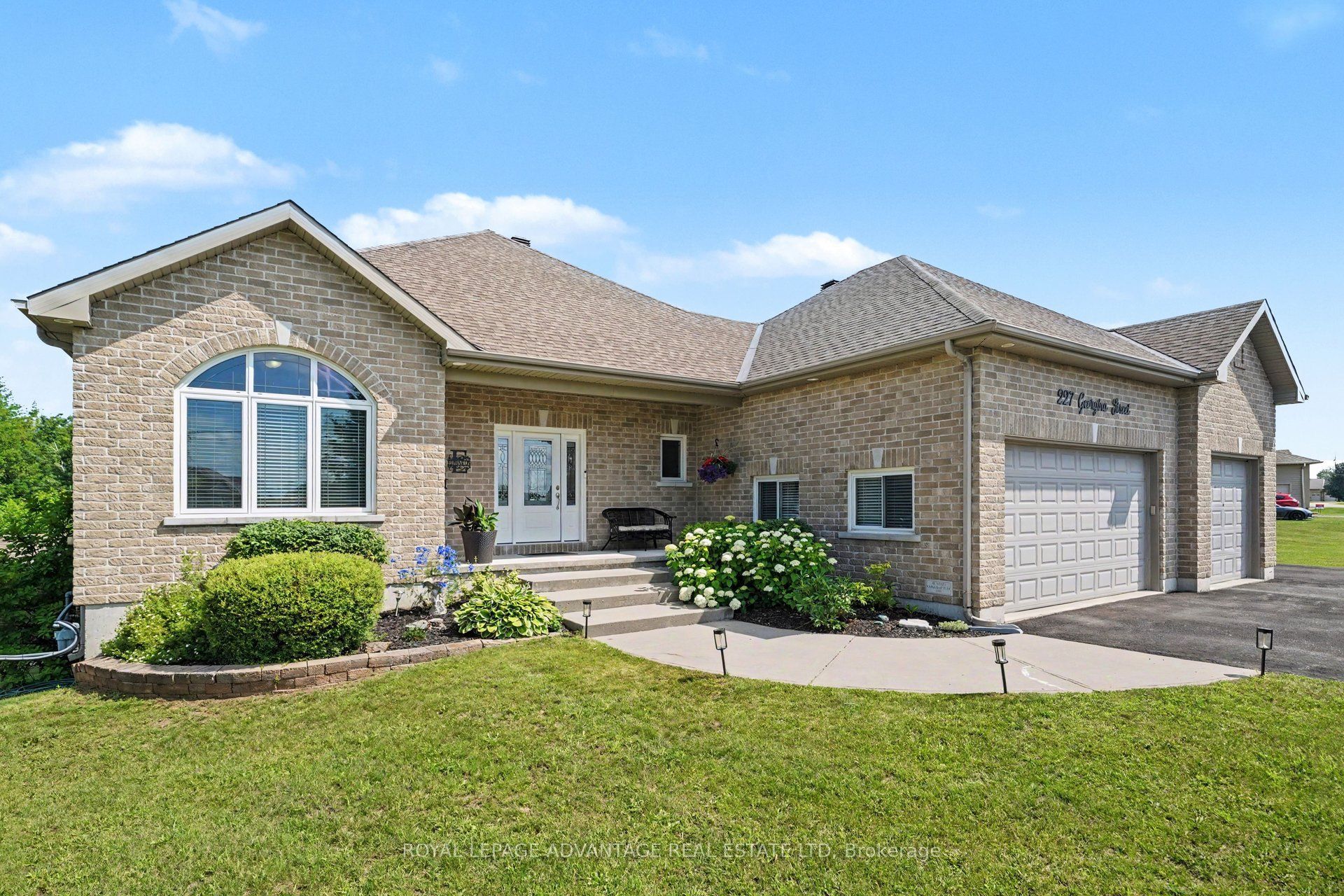 227 Georgina Street, Drummond/North Elmsley, ON K7H 3C9 photo 2