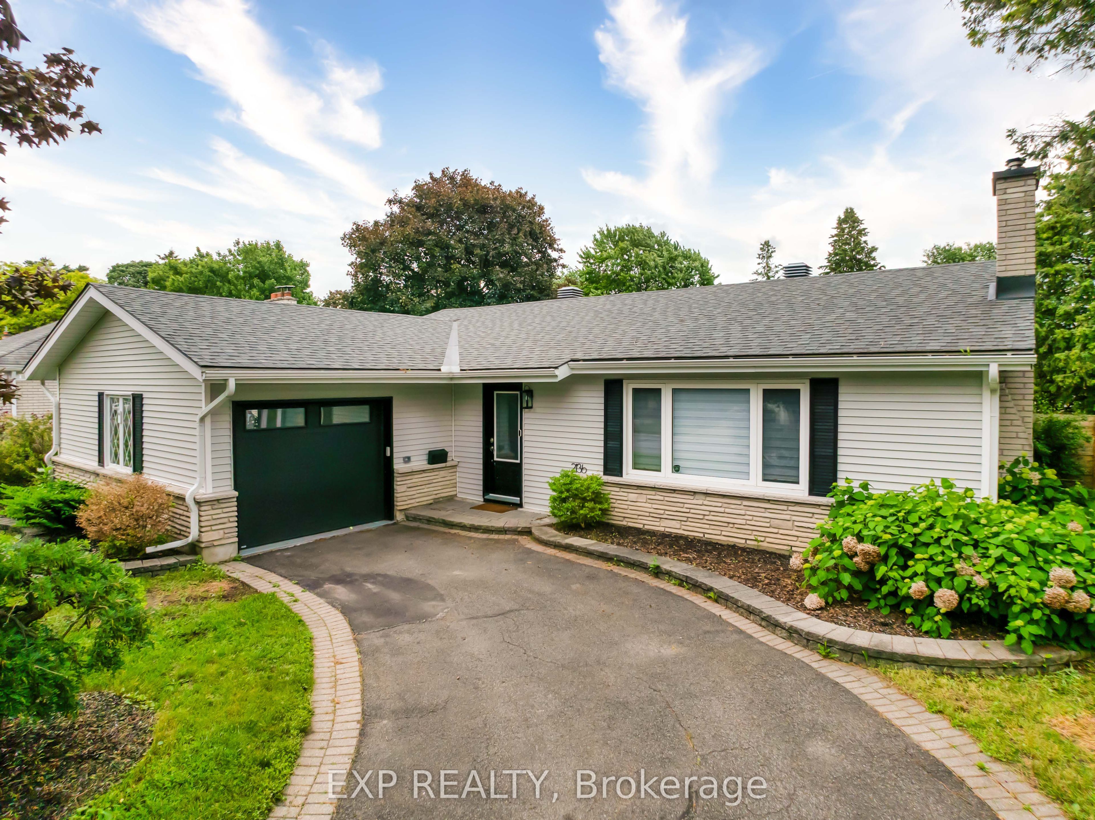 2136 Fillmore Crescent, Beacon Hill North - South and Area, ON K1J 6A4 photo 3