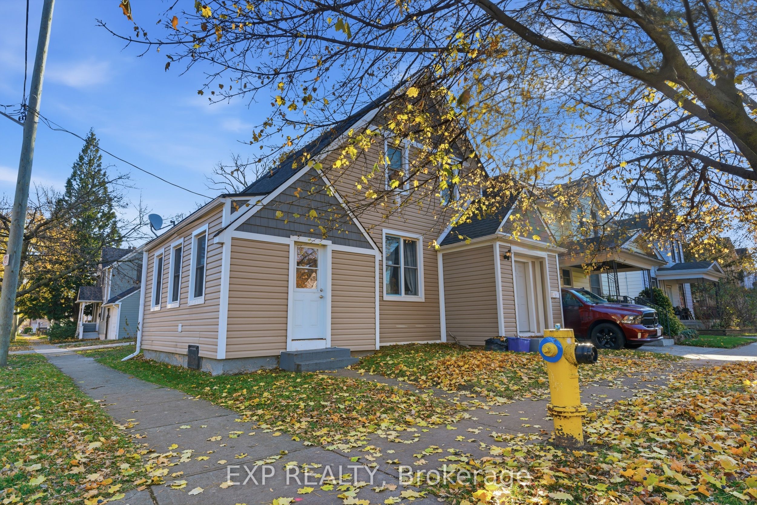20 Henry Street, St. Catharines, ON L2R 5T3 photo 3